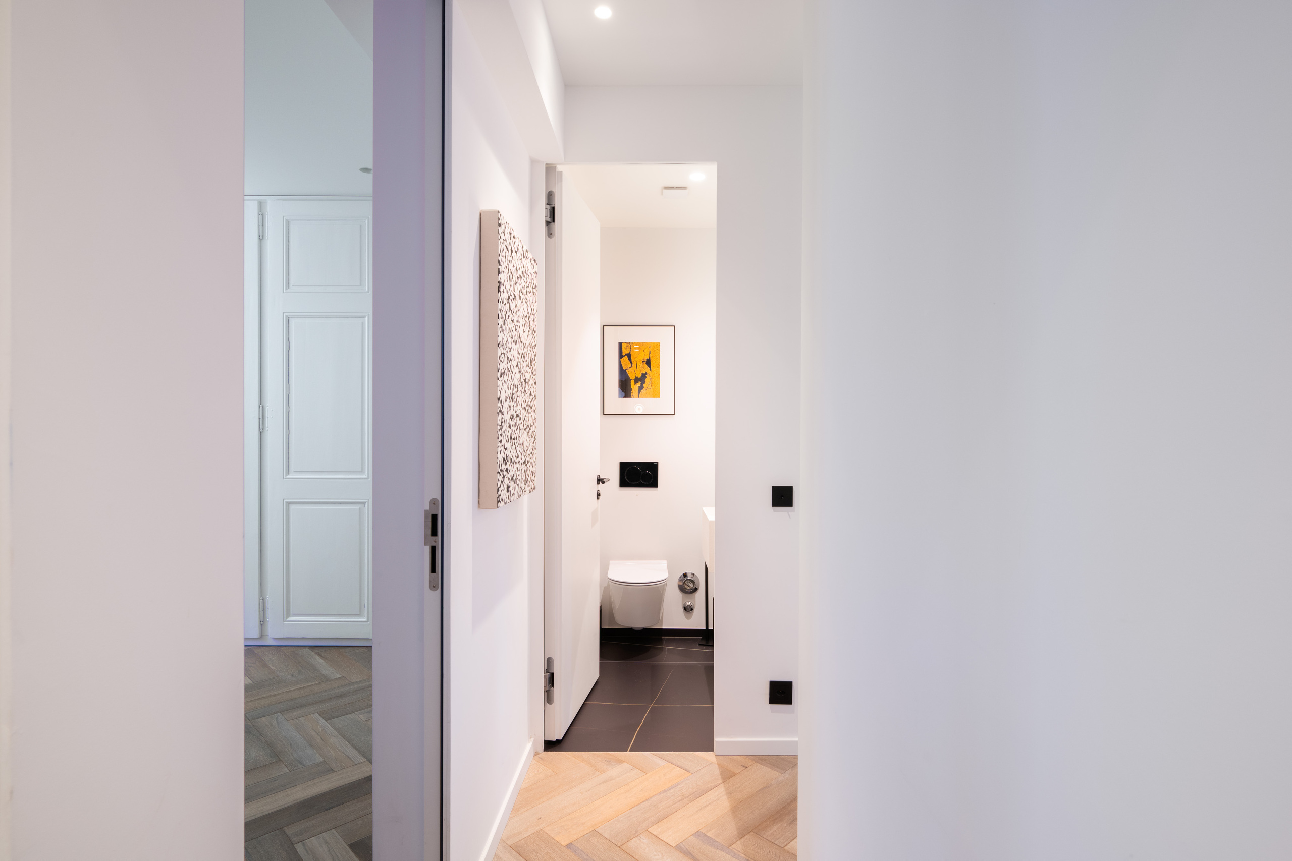 Interior view 7