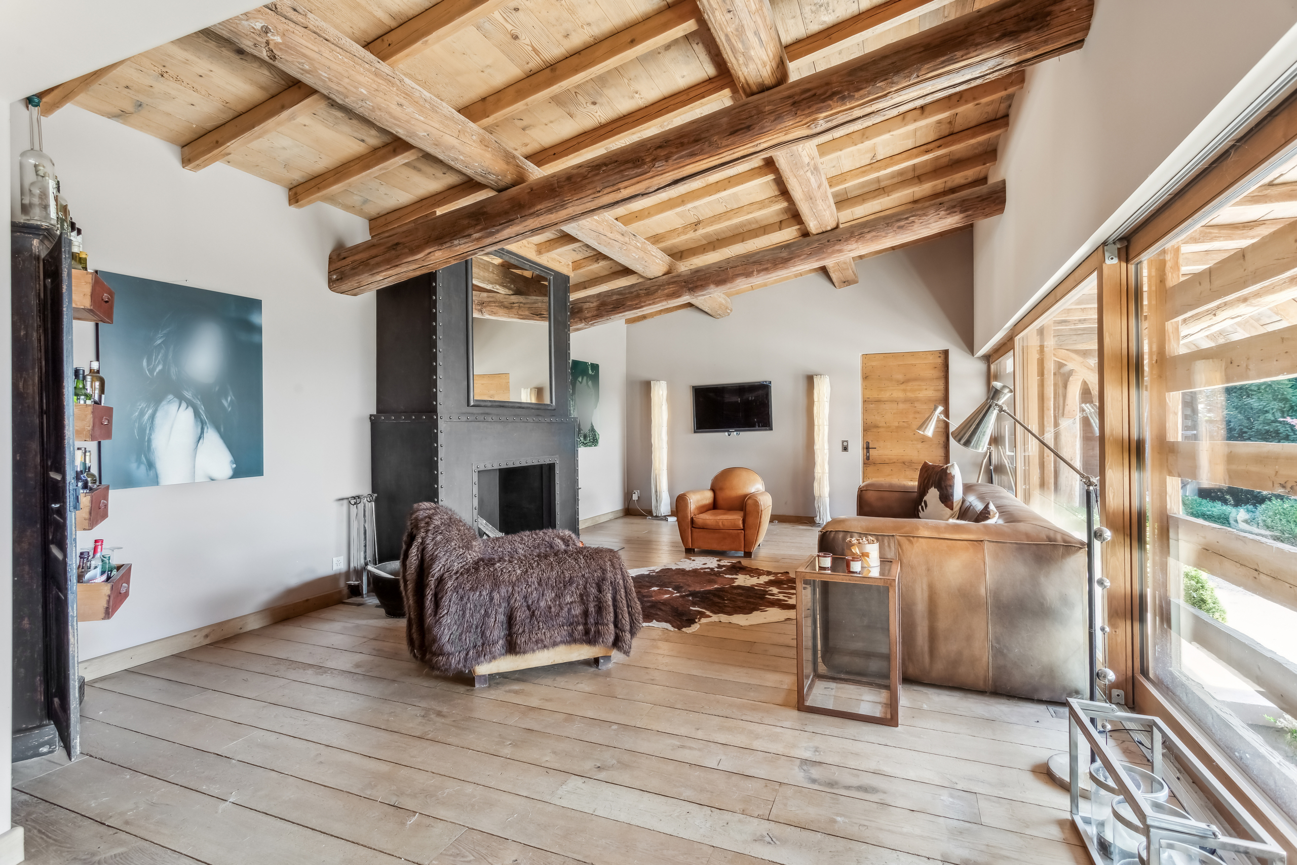 Dépendance avec cheminée Dépendance avec cheminée