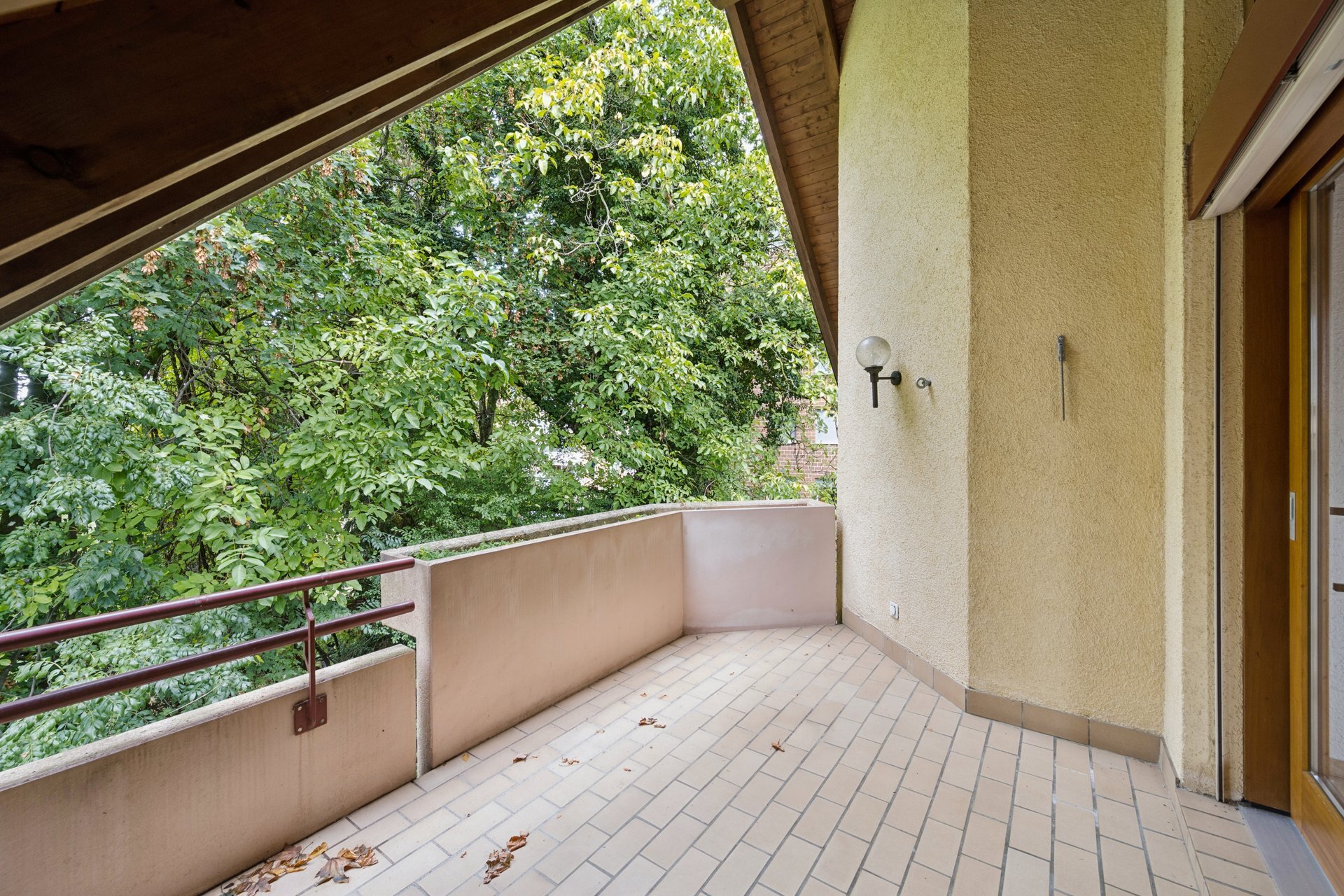 Interior view 3