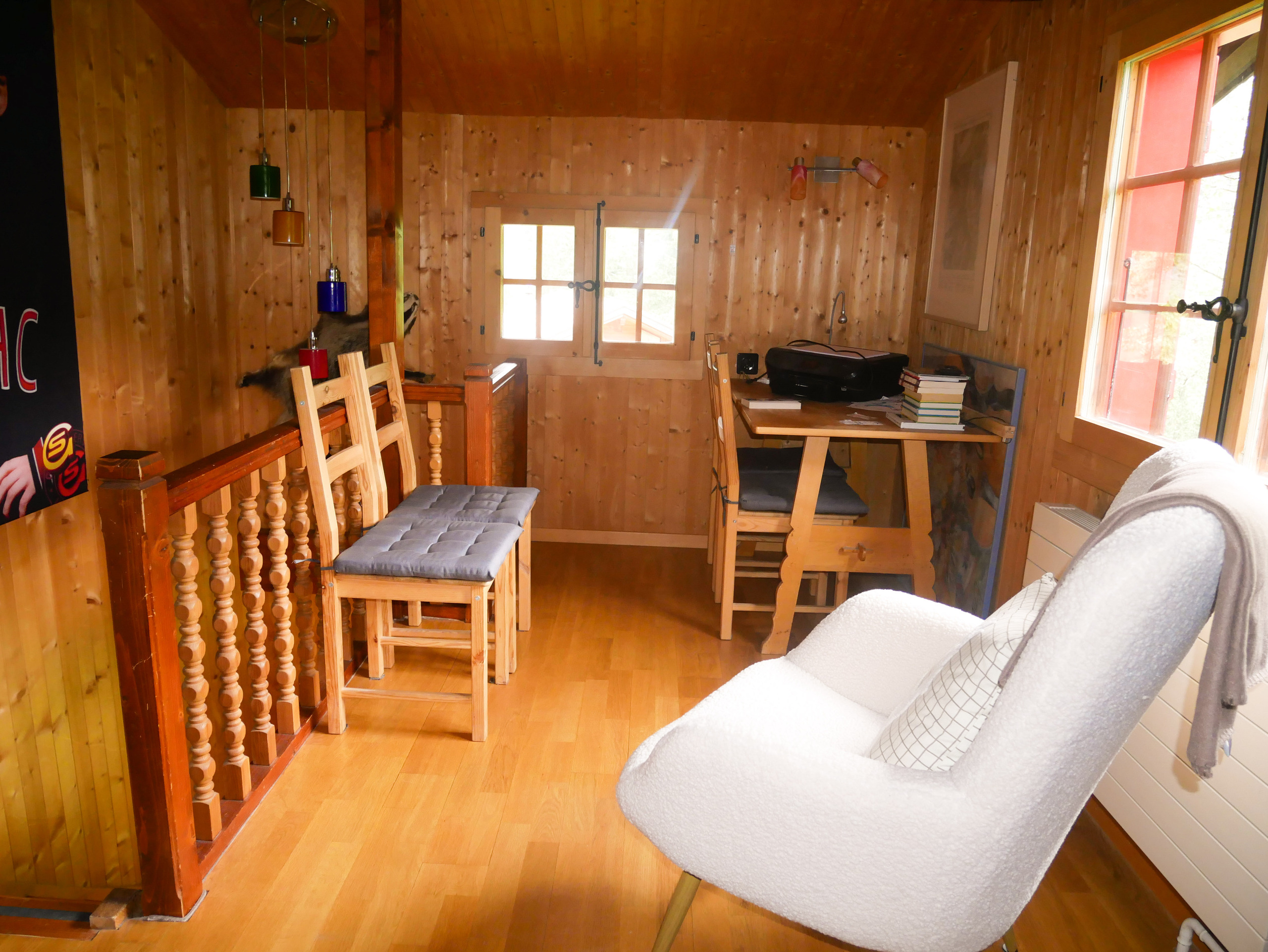 Mézanine - coin bureau