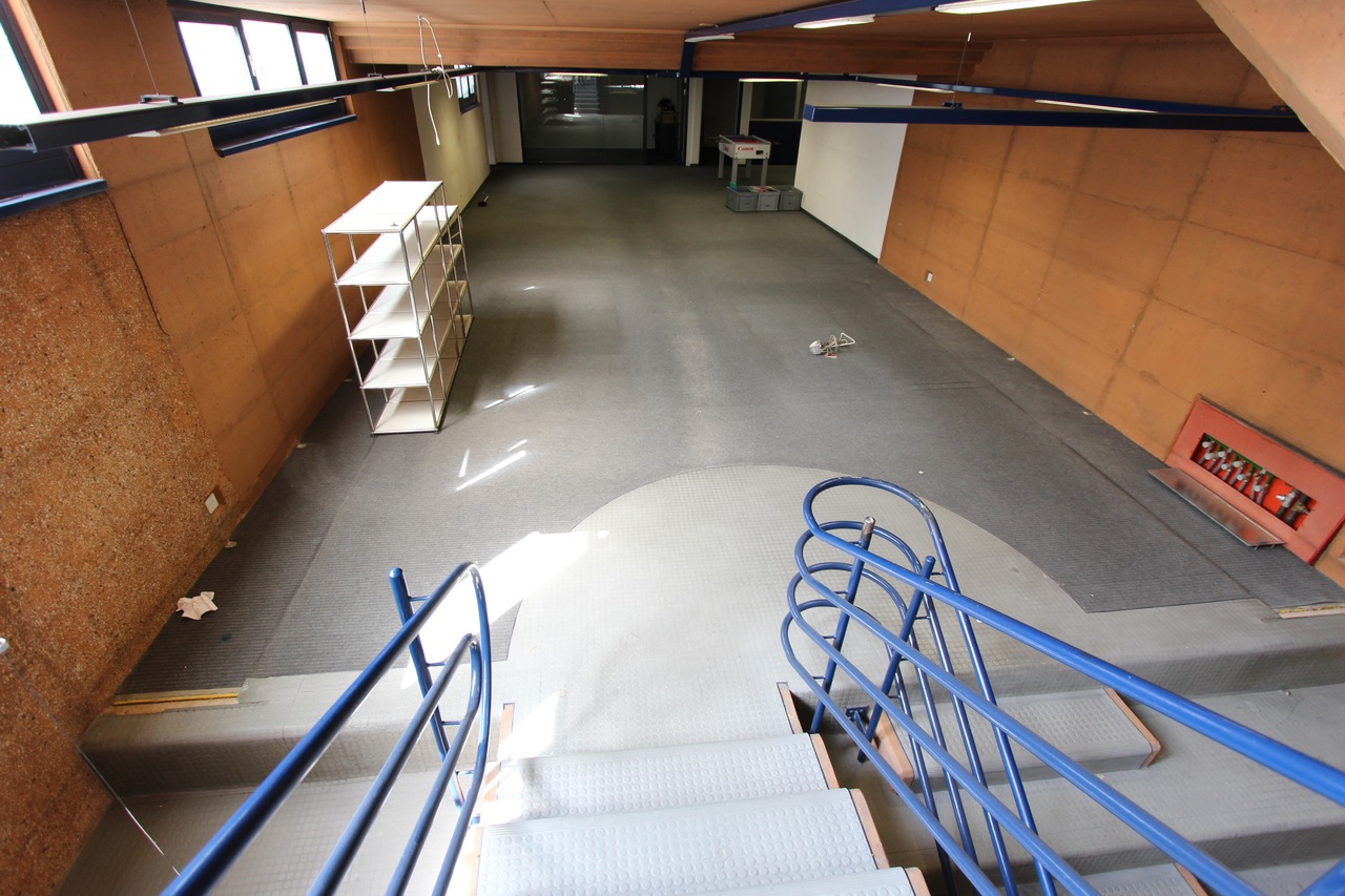 Interior view 10