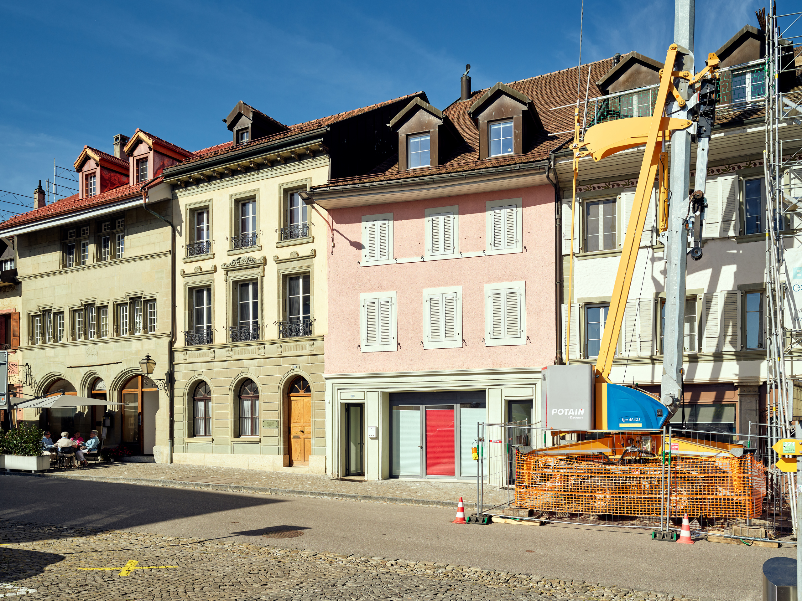 Exterior view 1