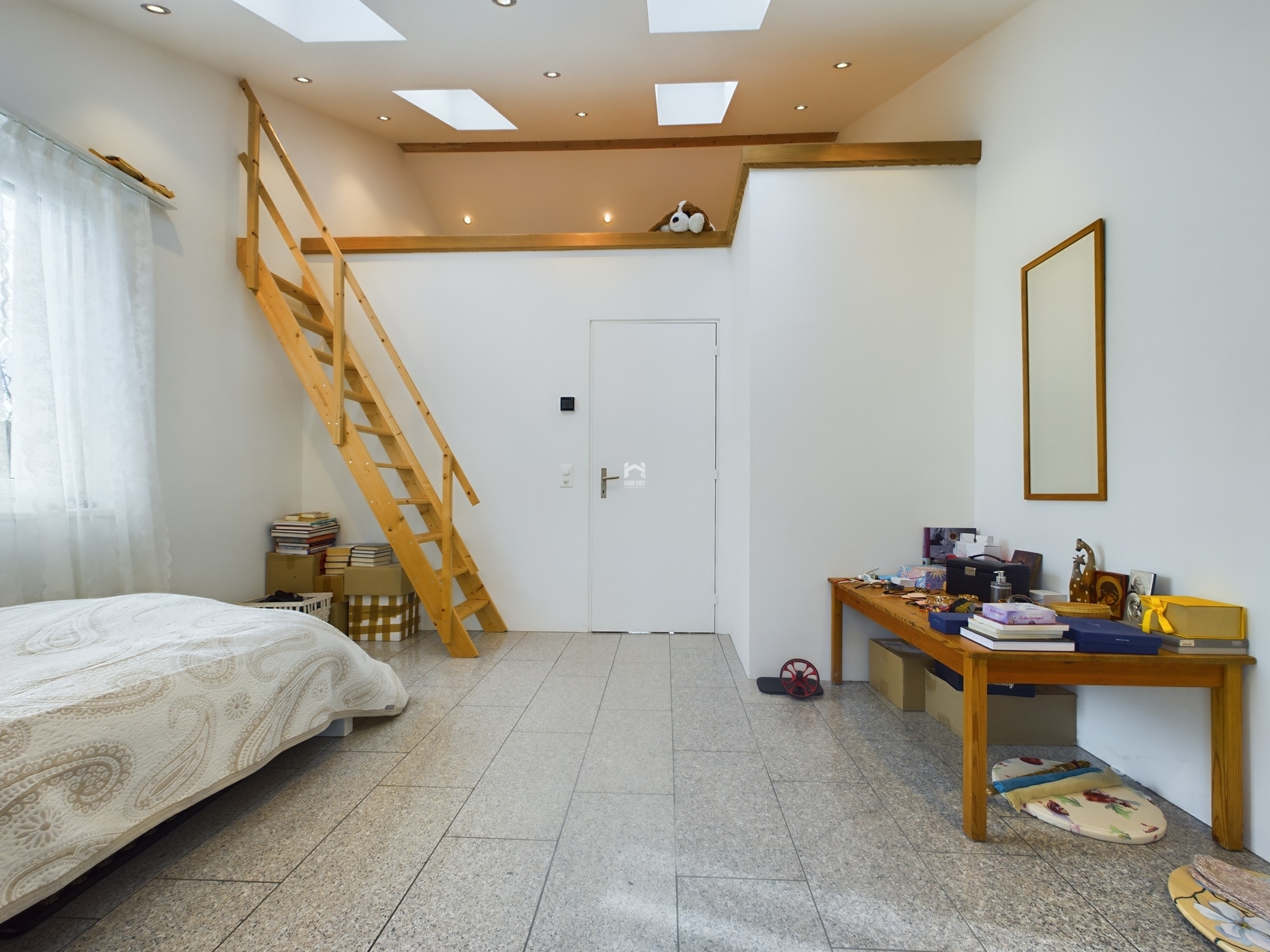 Zimmer 2 im OG mit Galerie - 3,5-Zi. Wohnung Zimmer 2 im OG mit Galerie - 3,5-Zi. Wohnung