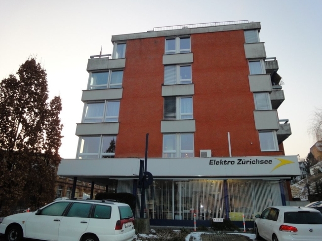 Firstview