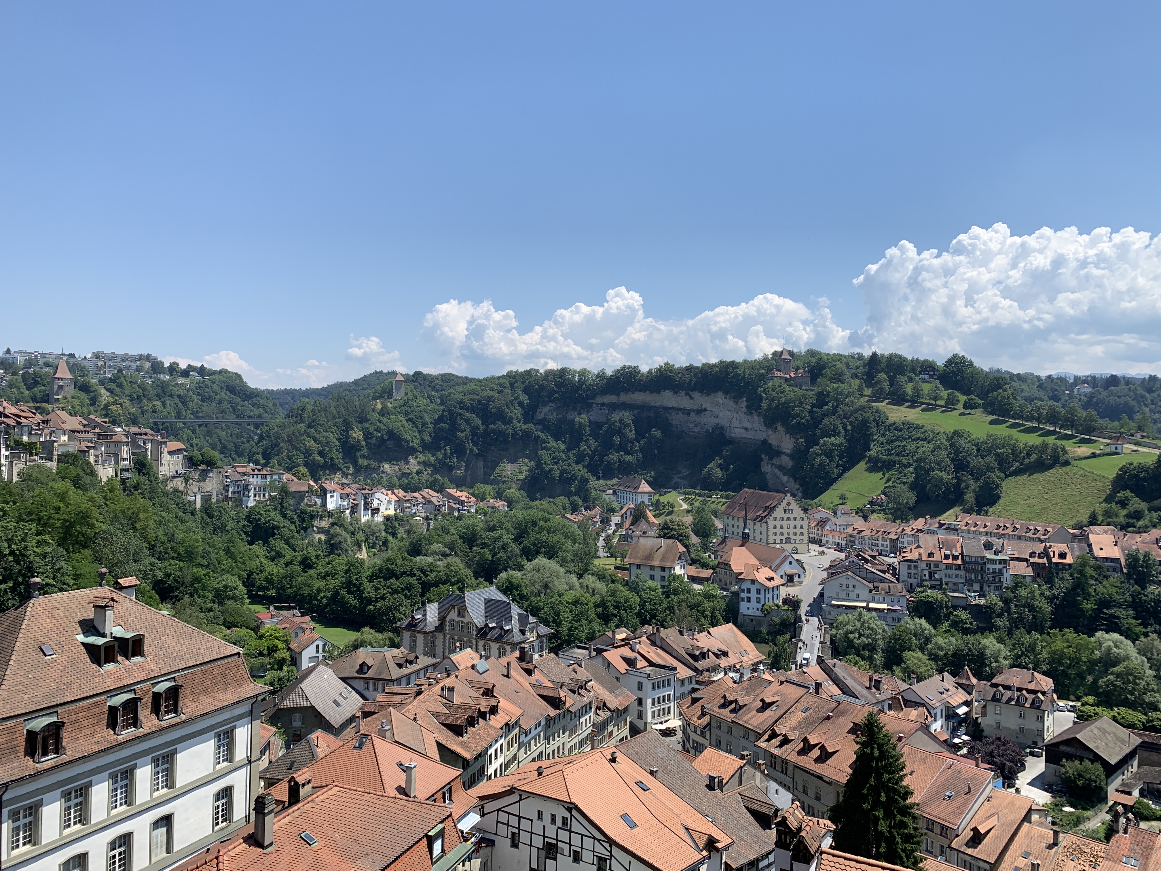 Estimation maison à Fribourg : combien vaut votre bien aujourd'hui ?