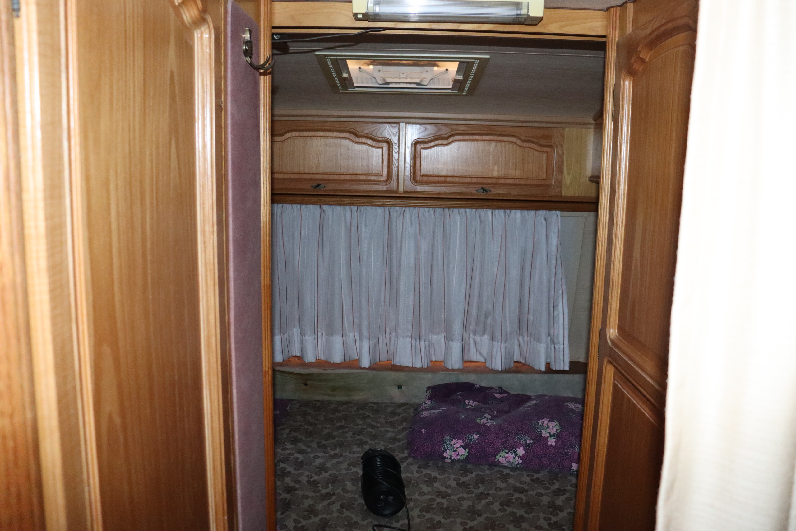Interior view 3