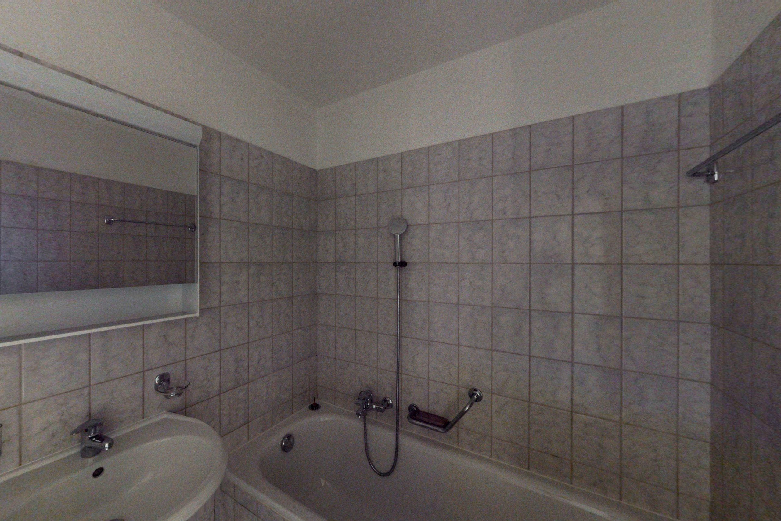 Picture 7