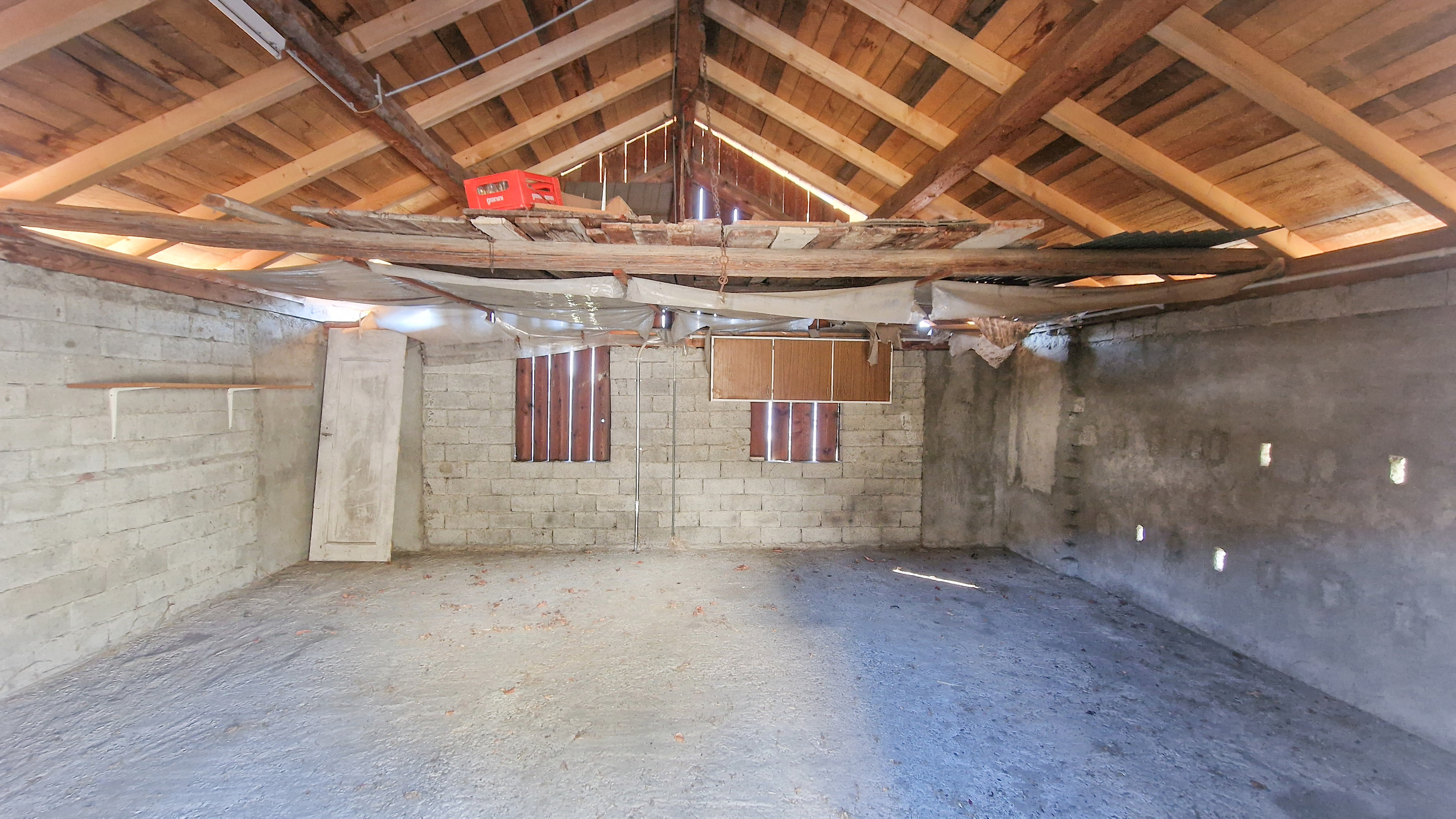 Interior view 19