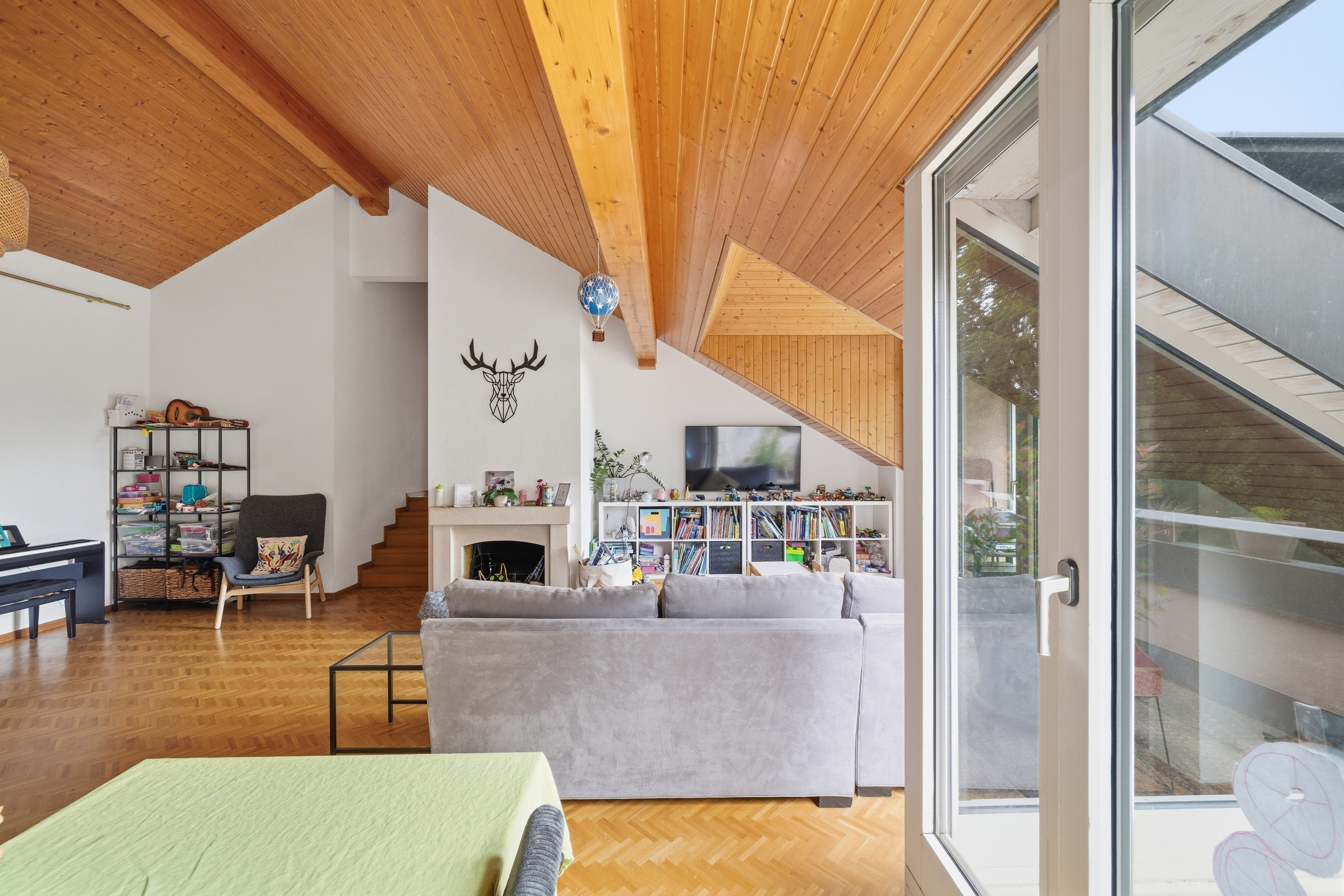 Interior view 3