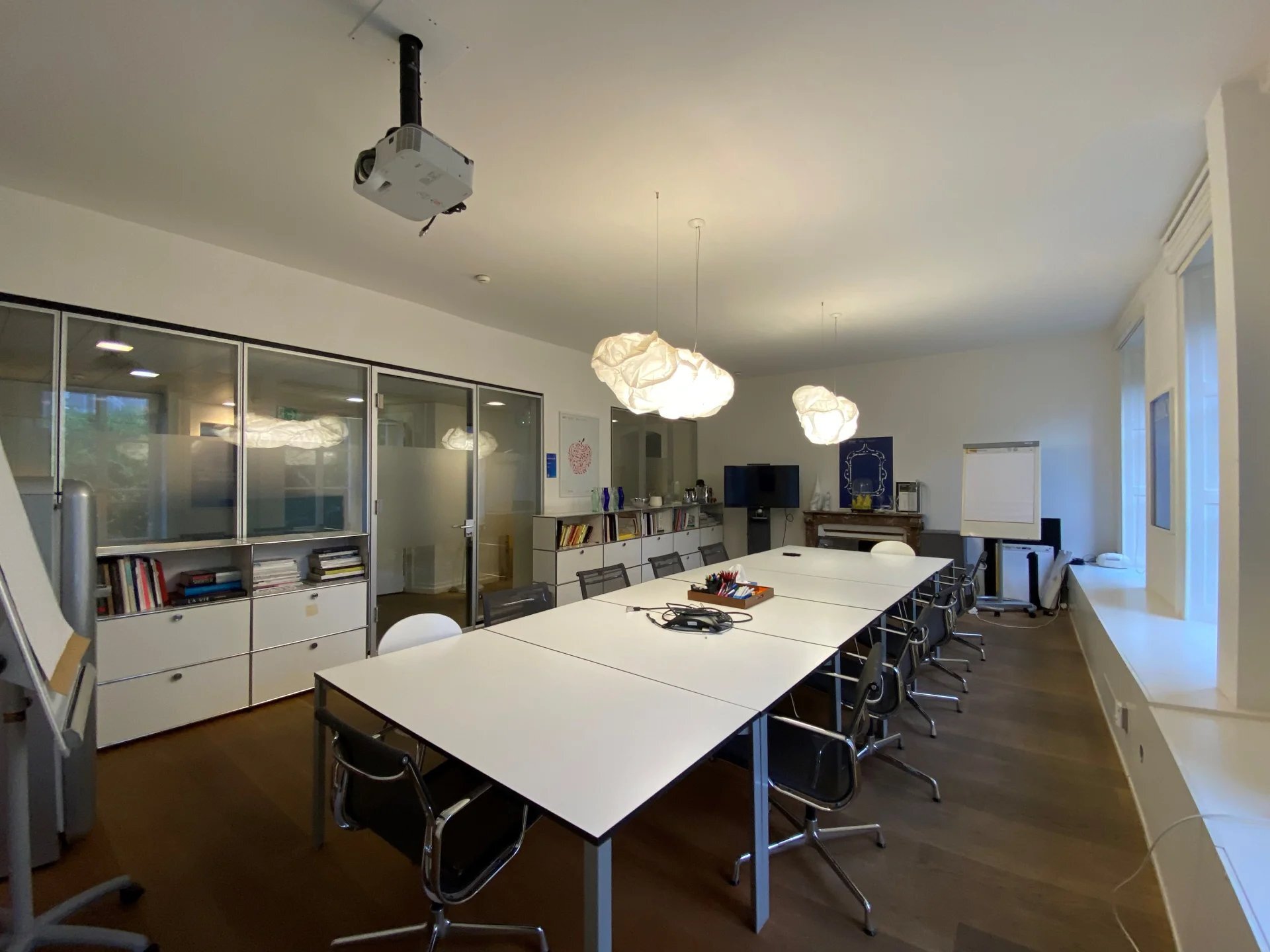 Photo 8