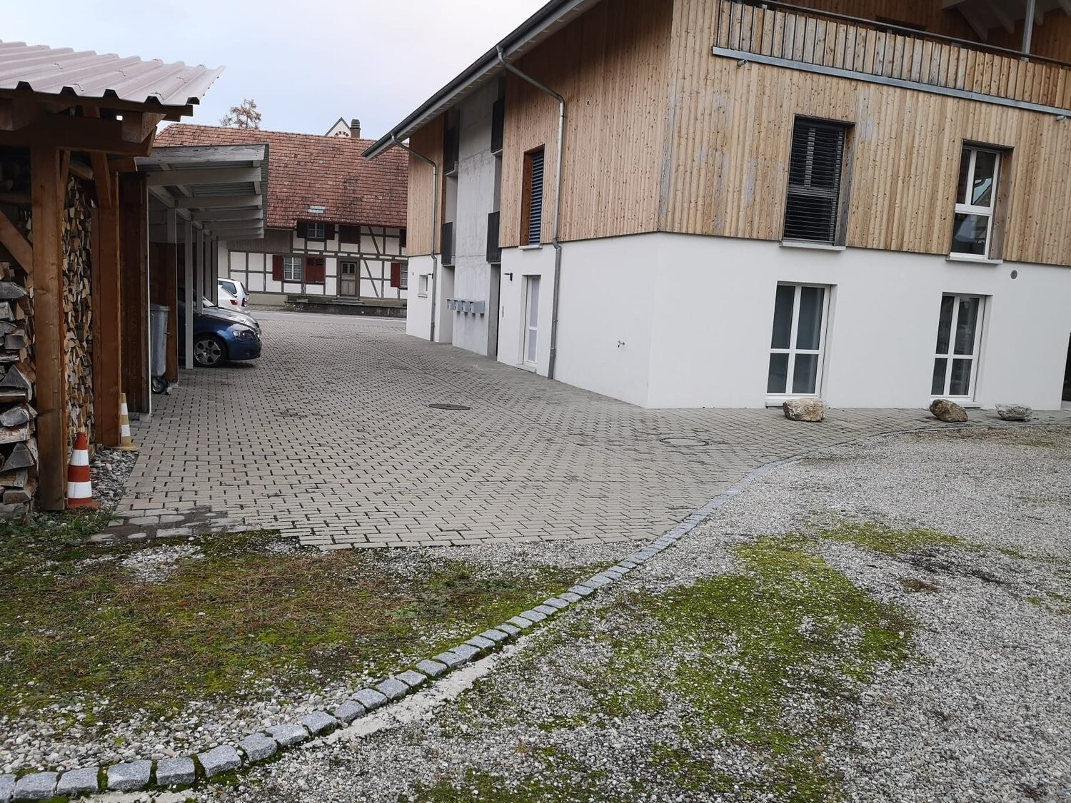 Photo 12
