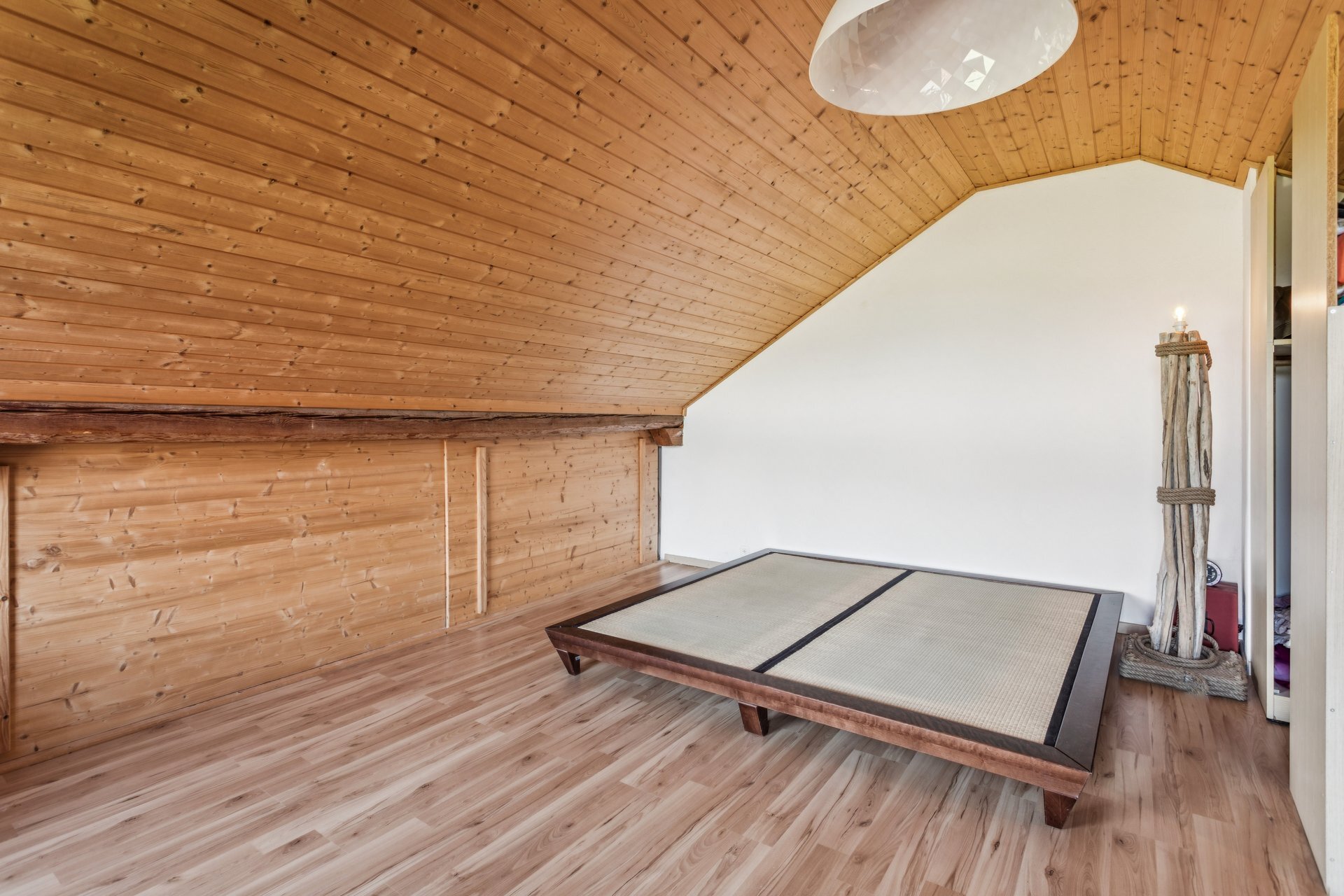 Chambre dans les combles Chambre dans les combles