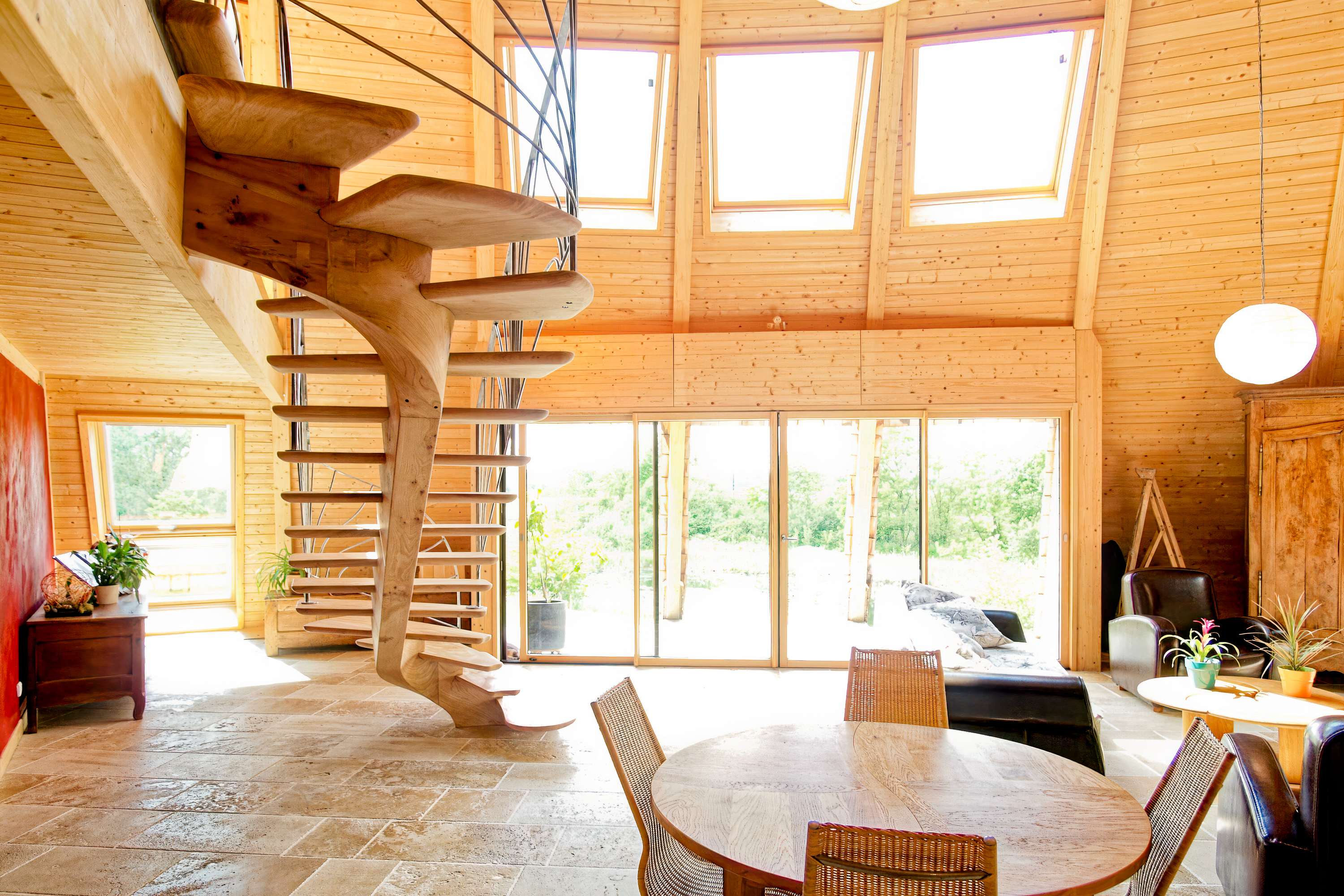 Domespace, la maison écologique qui limite les émissions de CO2 : l'intérieur.