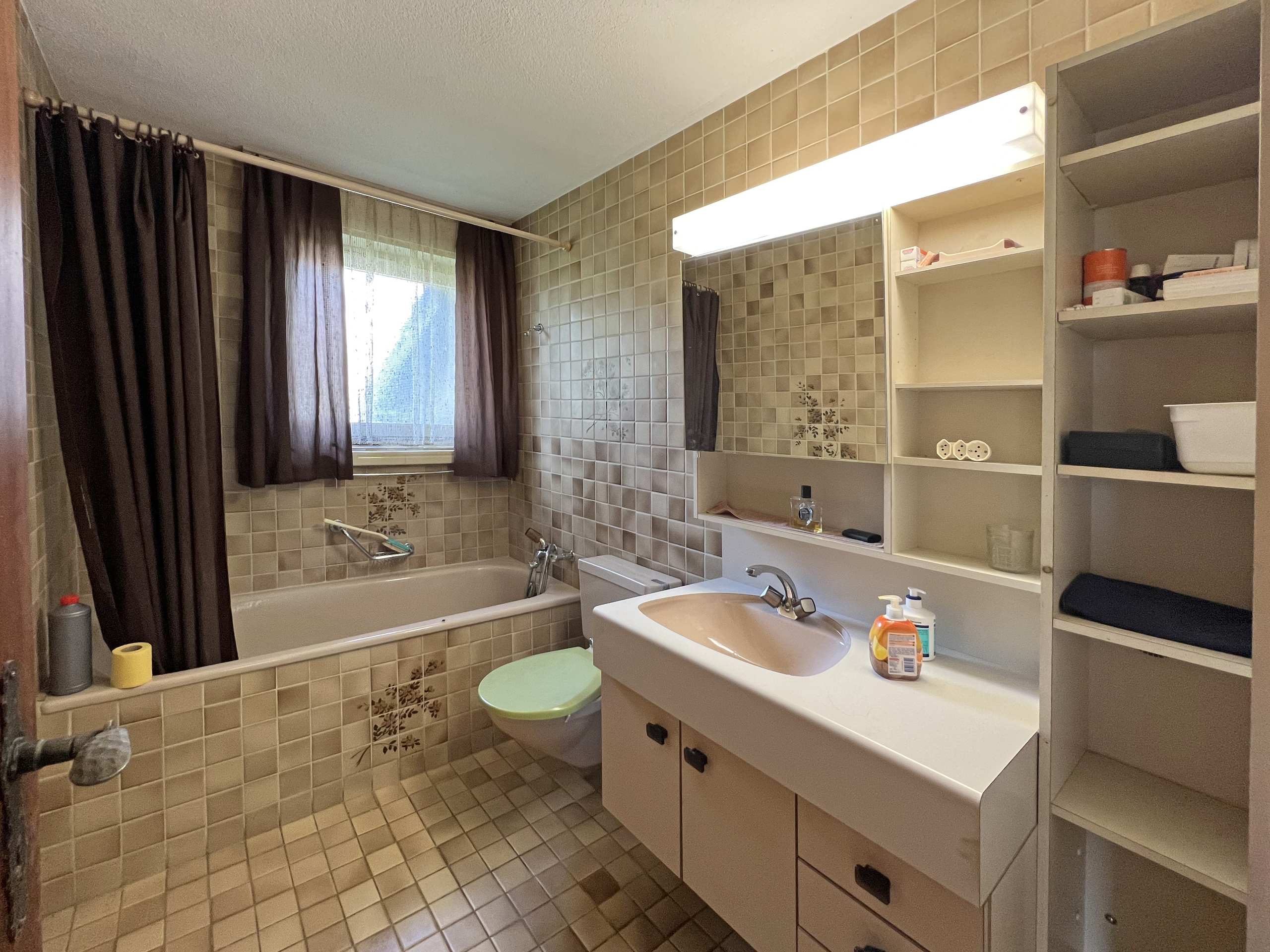 Salle de bains et WC - Rez supérieur