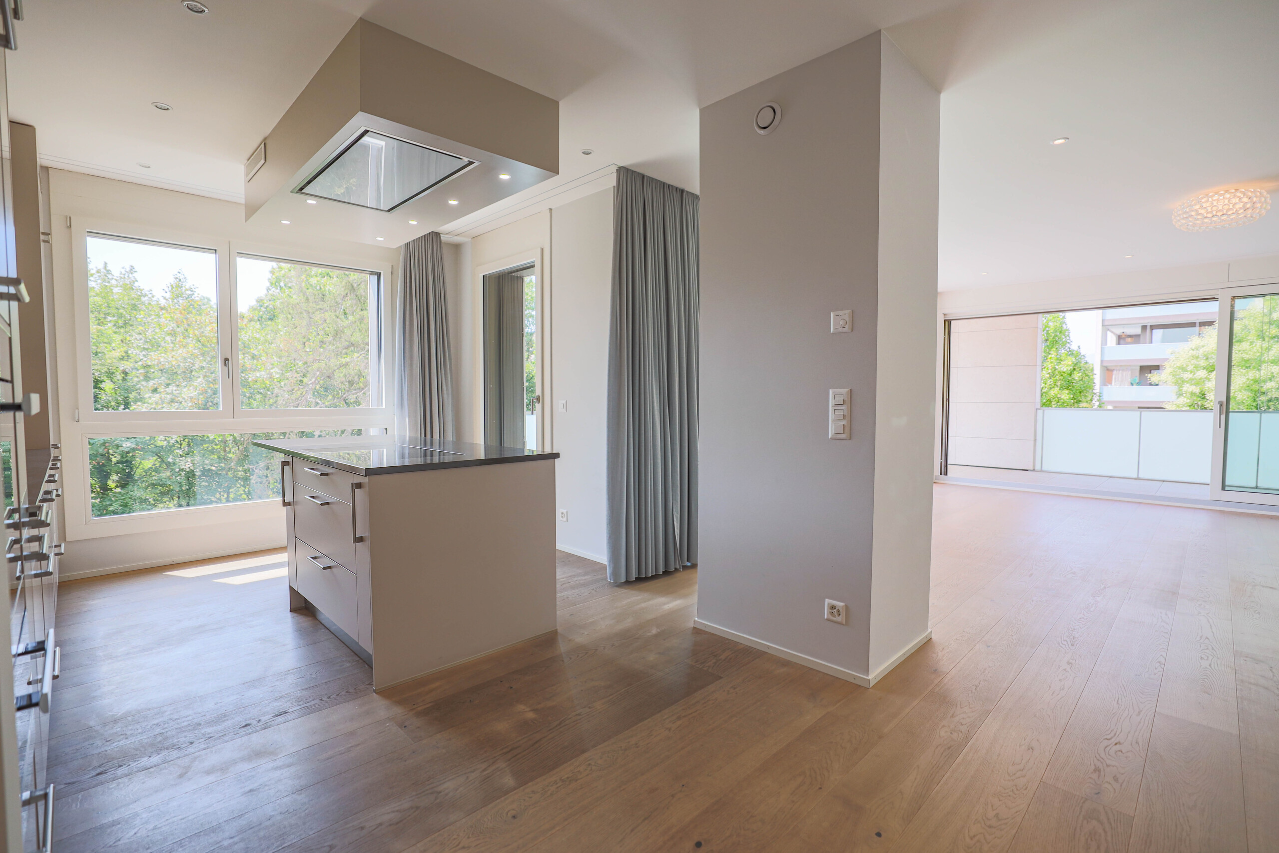 Interior view 2