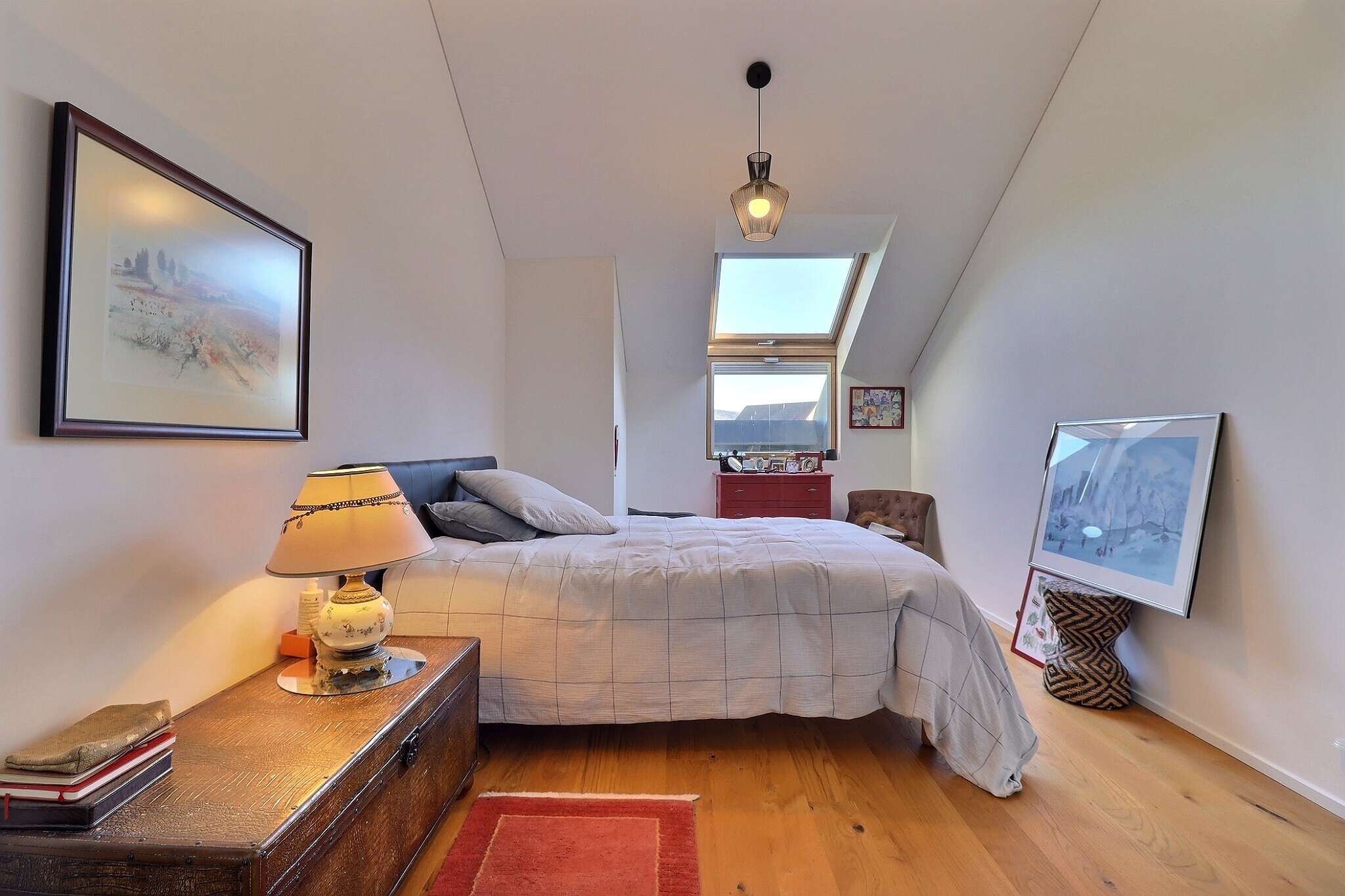 Interior view 4