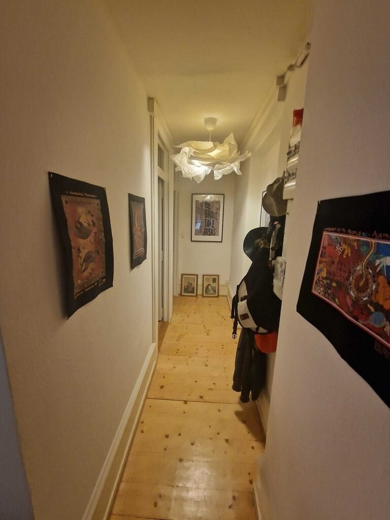 Picture 2
