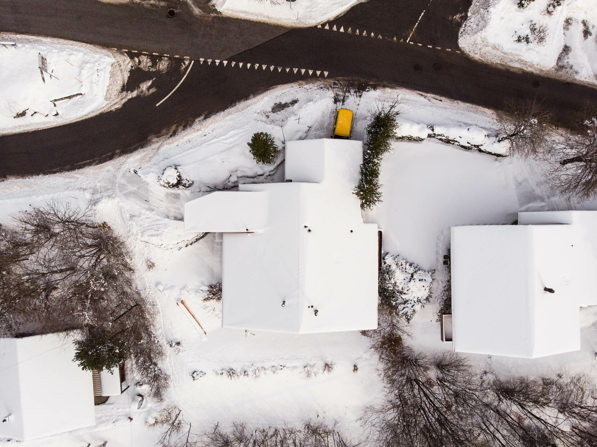 Exterior view 6