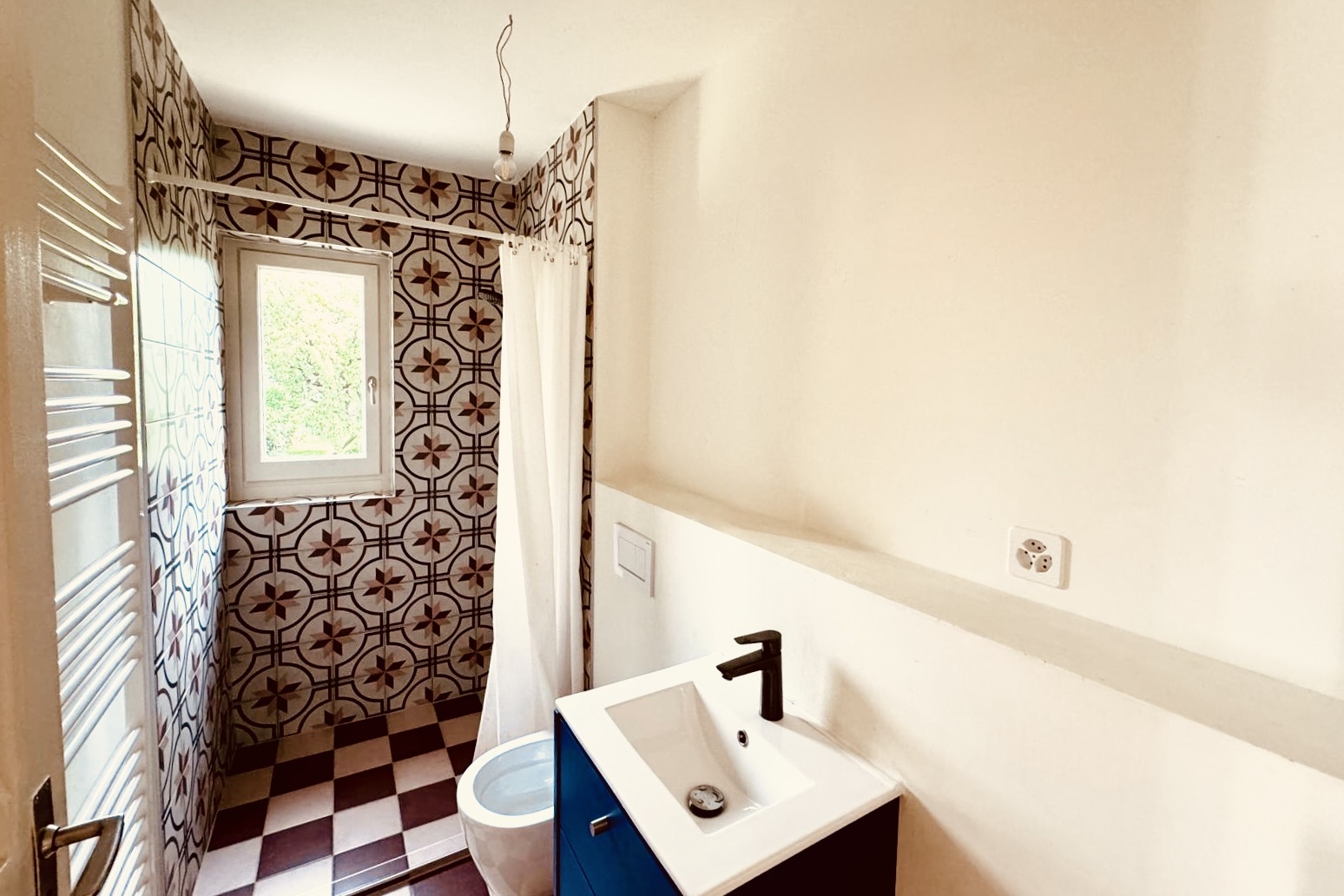 Interior view 7