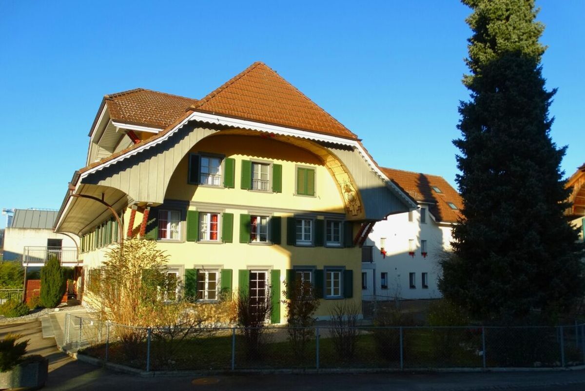 Photo 6