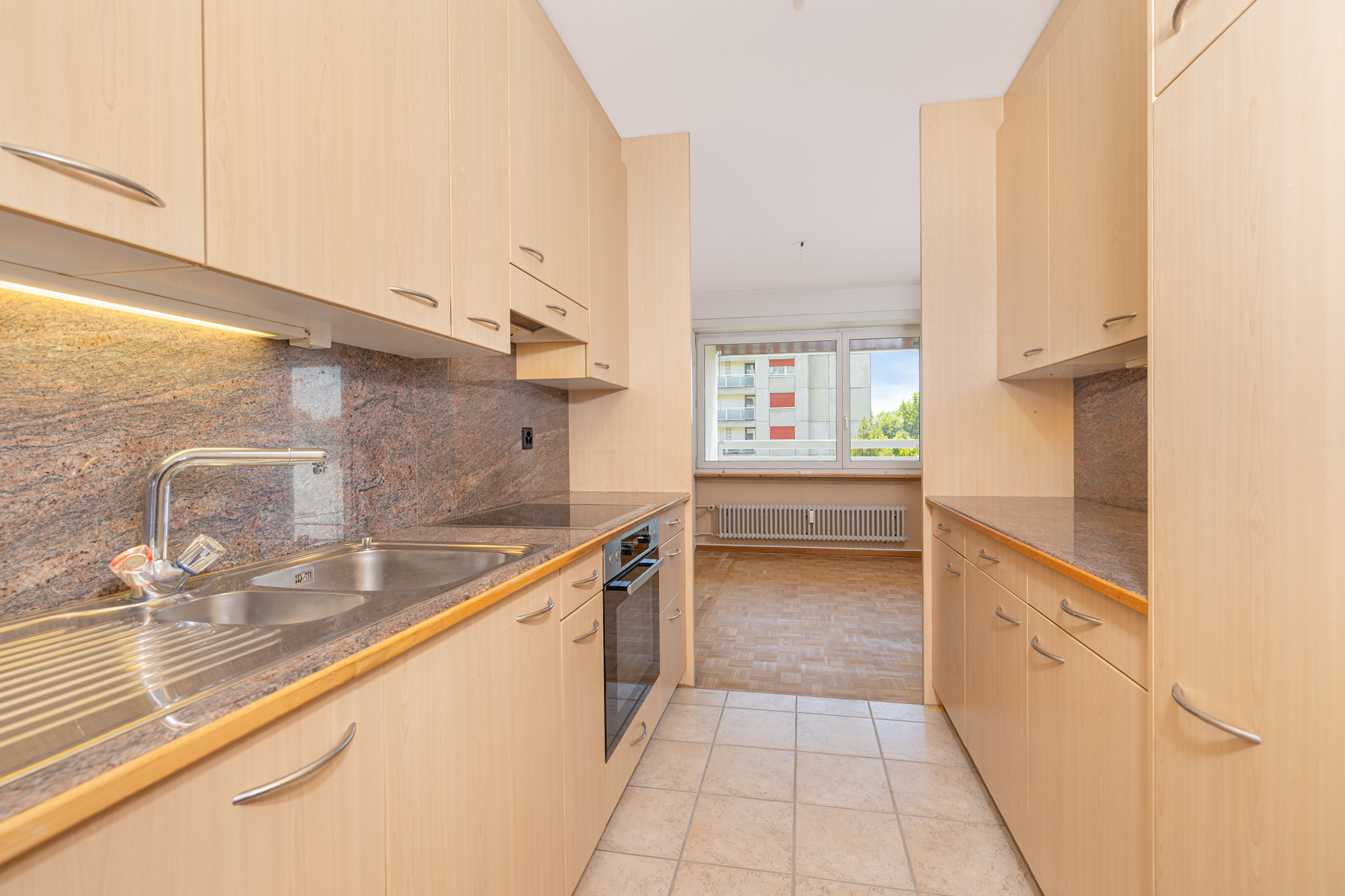 Interior view 5