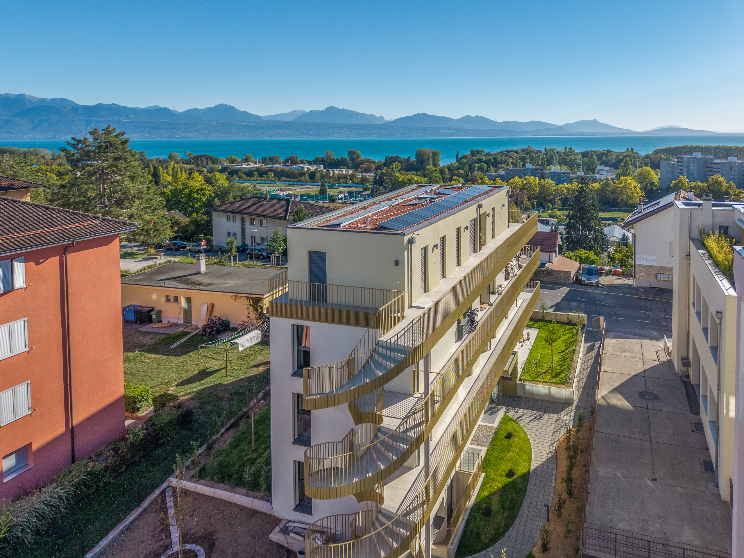Vista esteriore 1