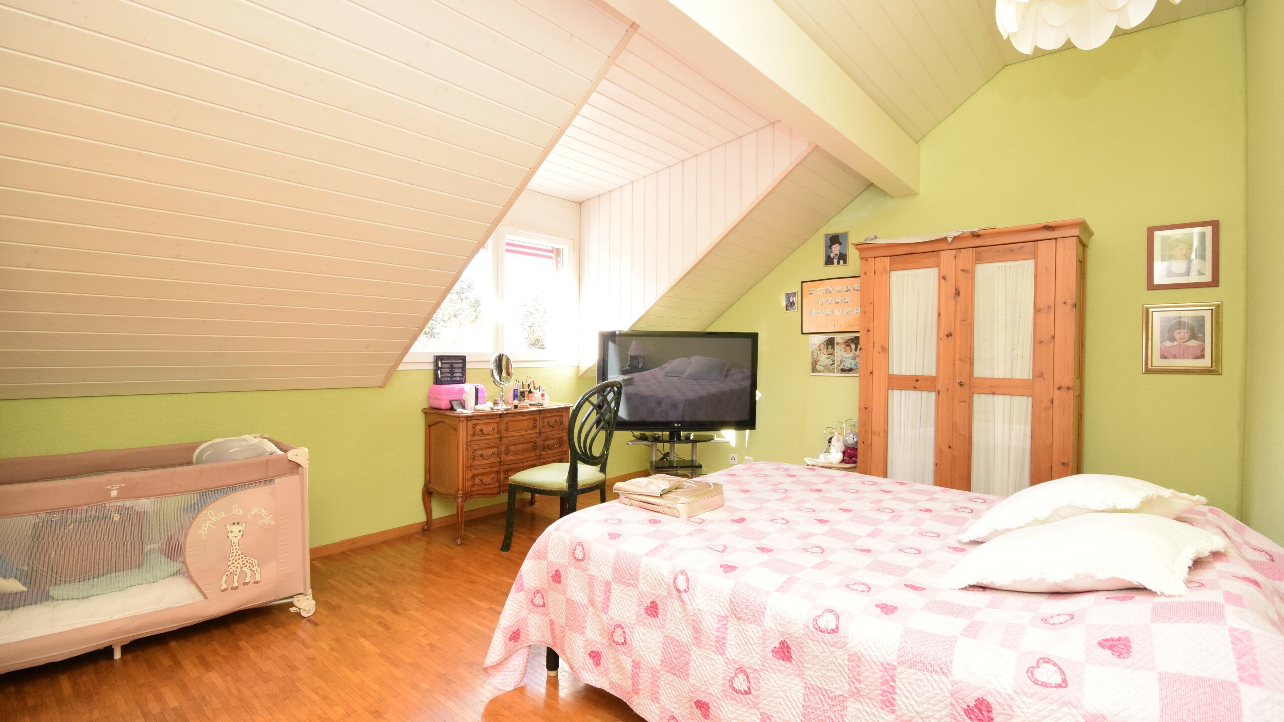 Photo 5