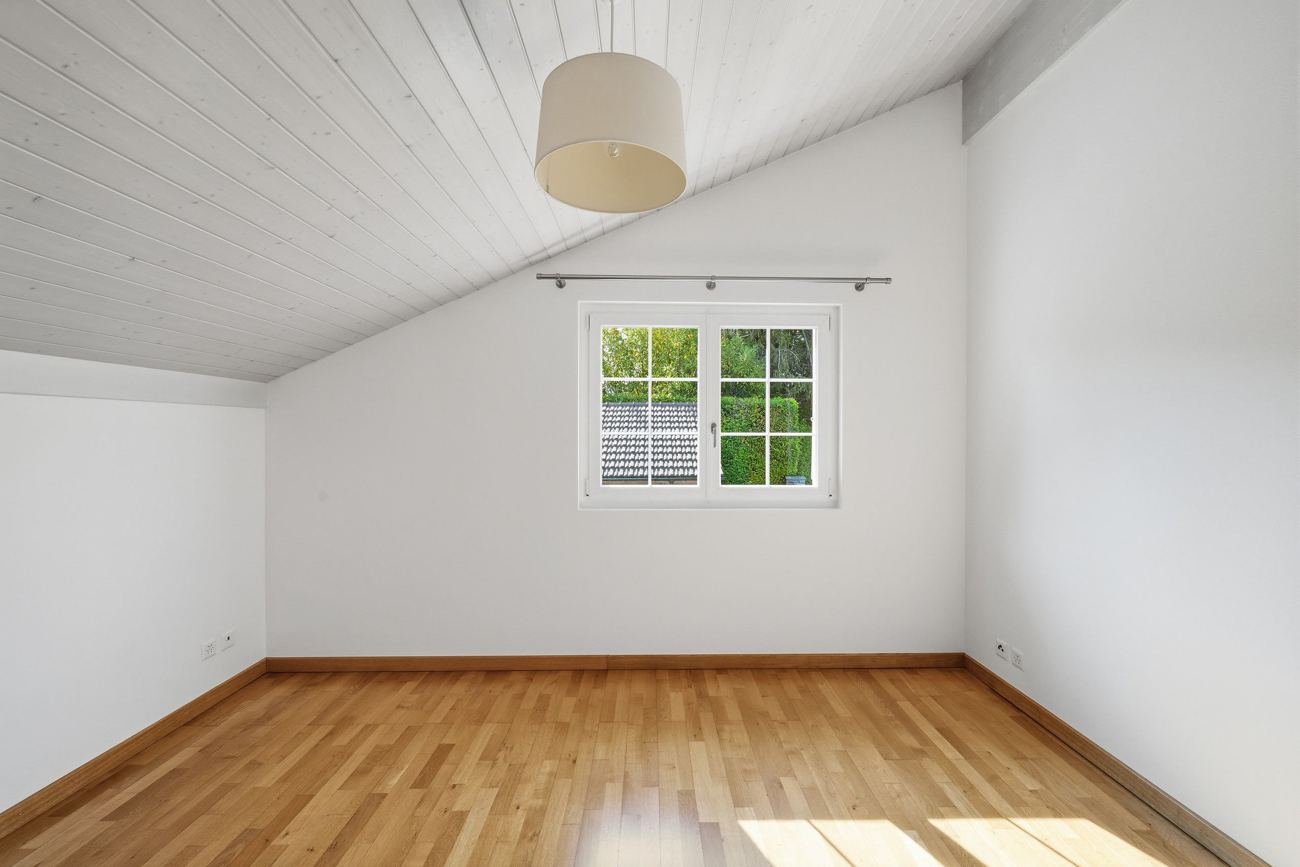 Interior view 7