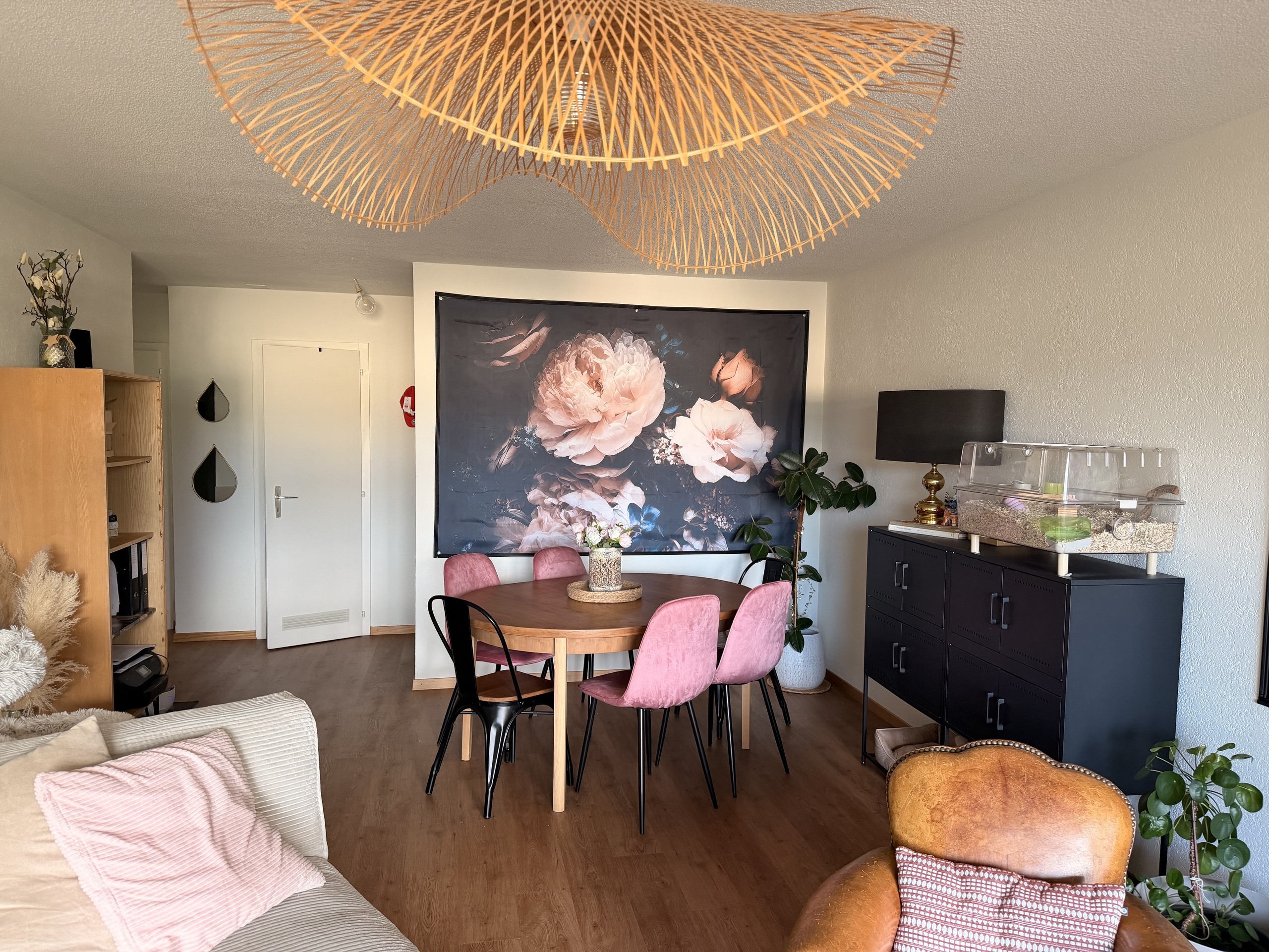 Interior view 2