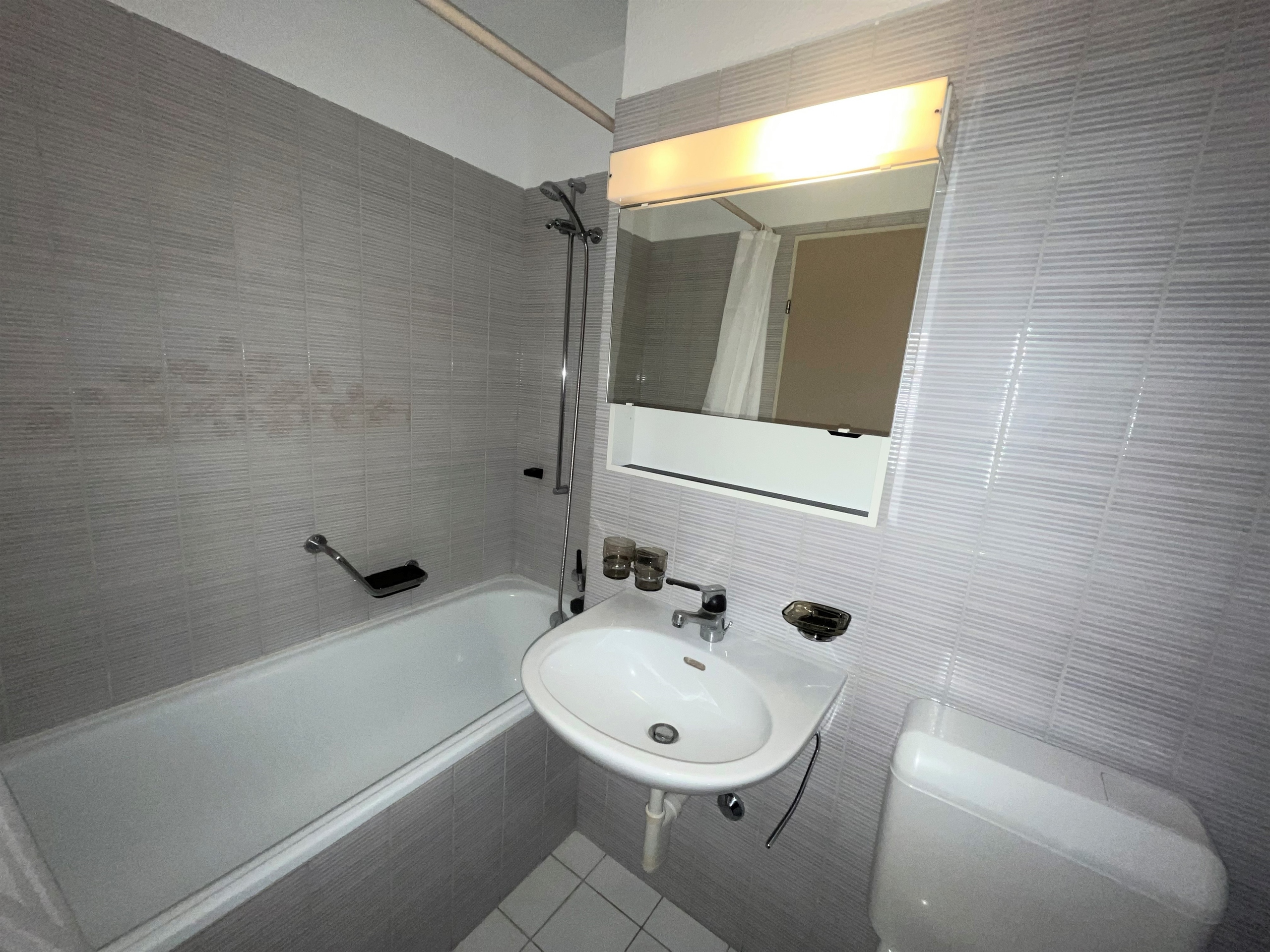 Picture 6