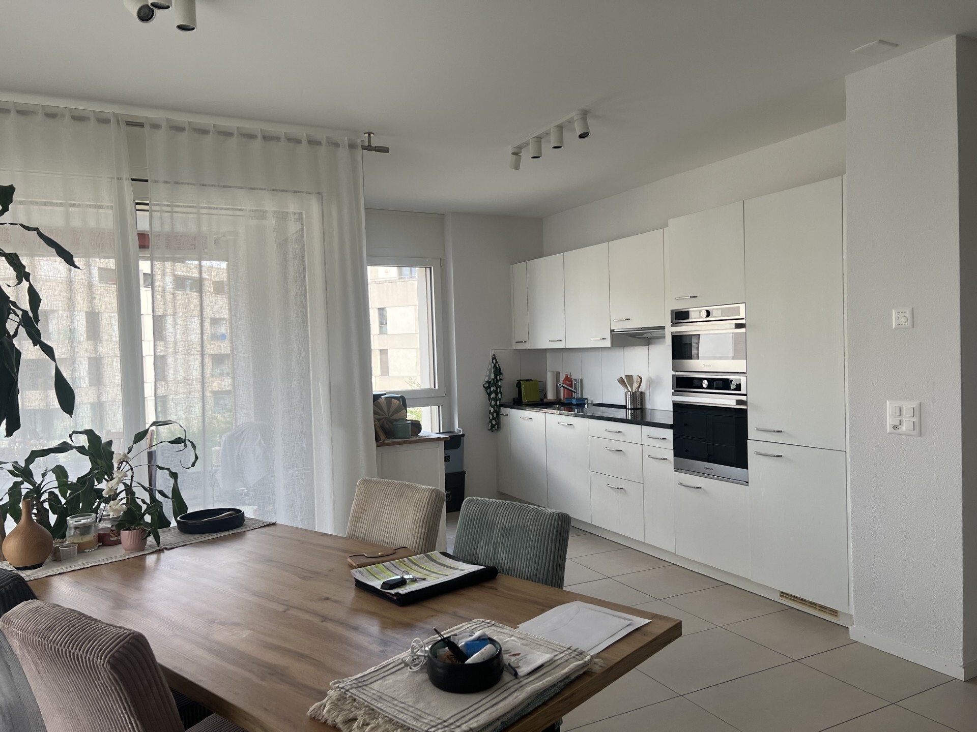 Interior view 1
