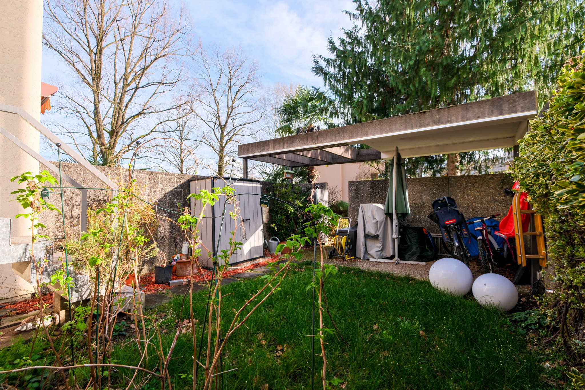 Garten südorientiert