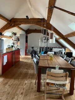 Interior view 4