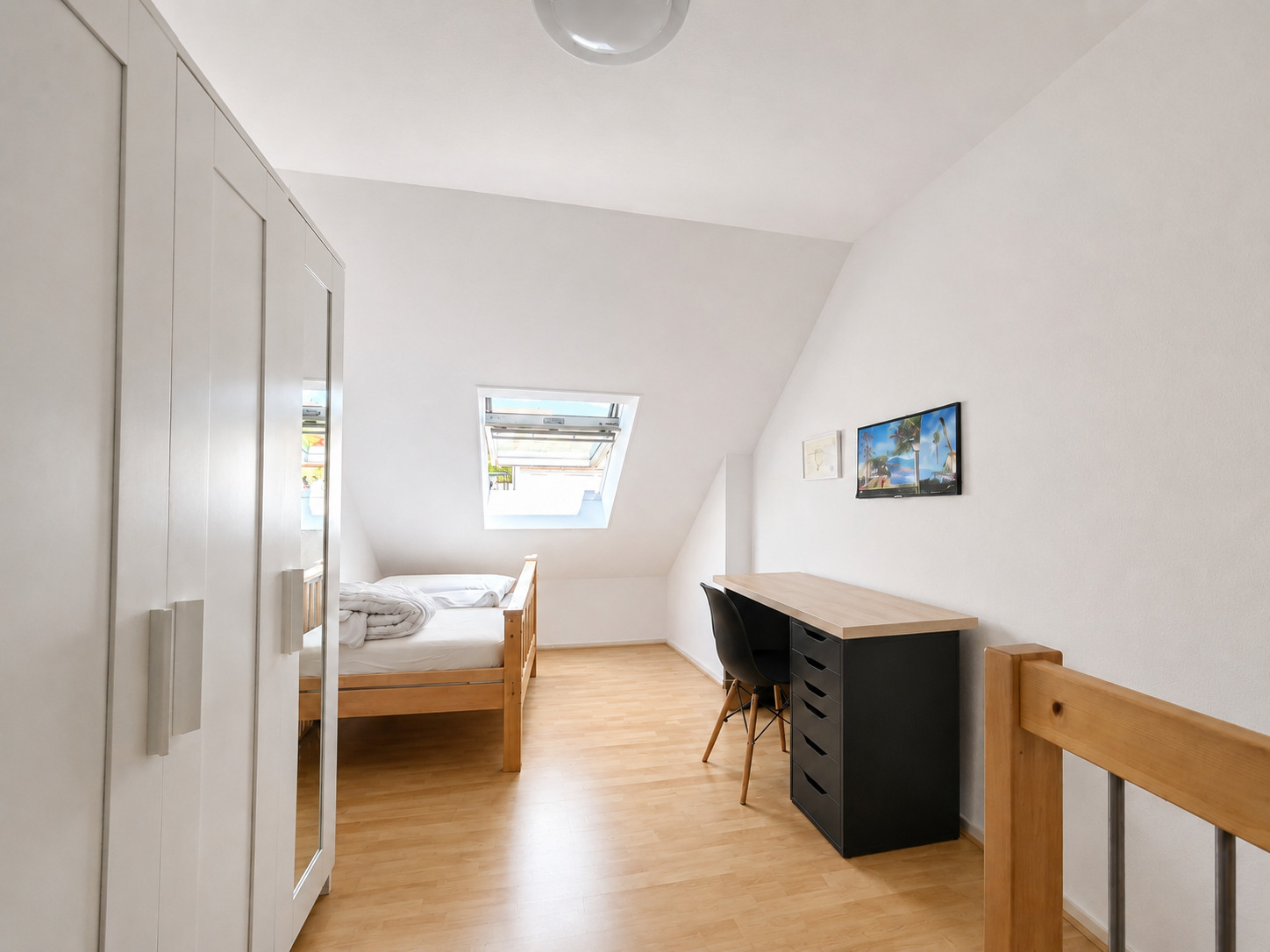 Interior view 3