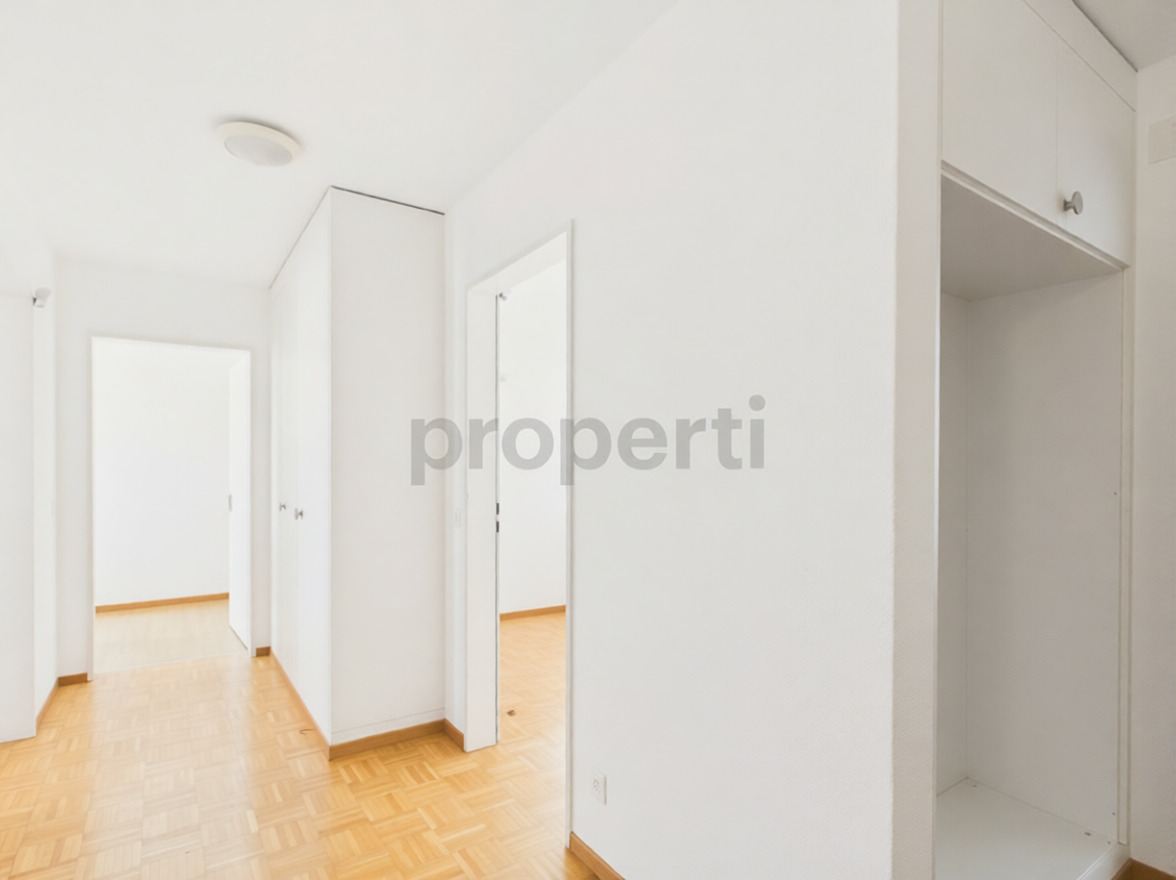 Image 7 Image 7