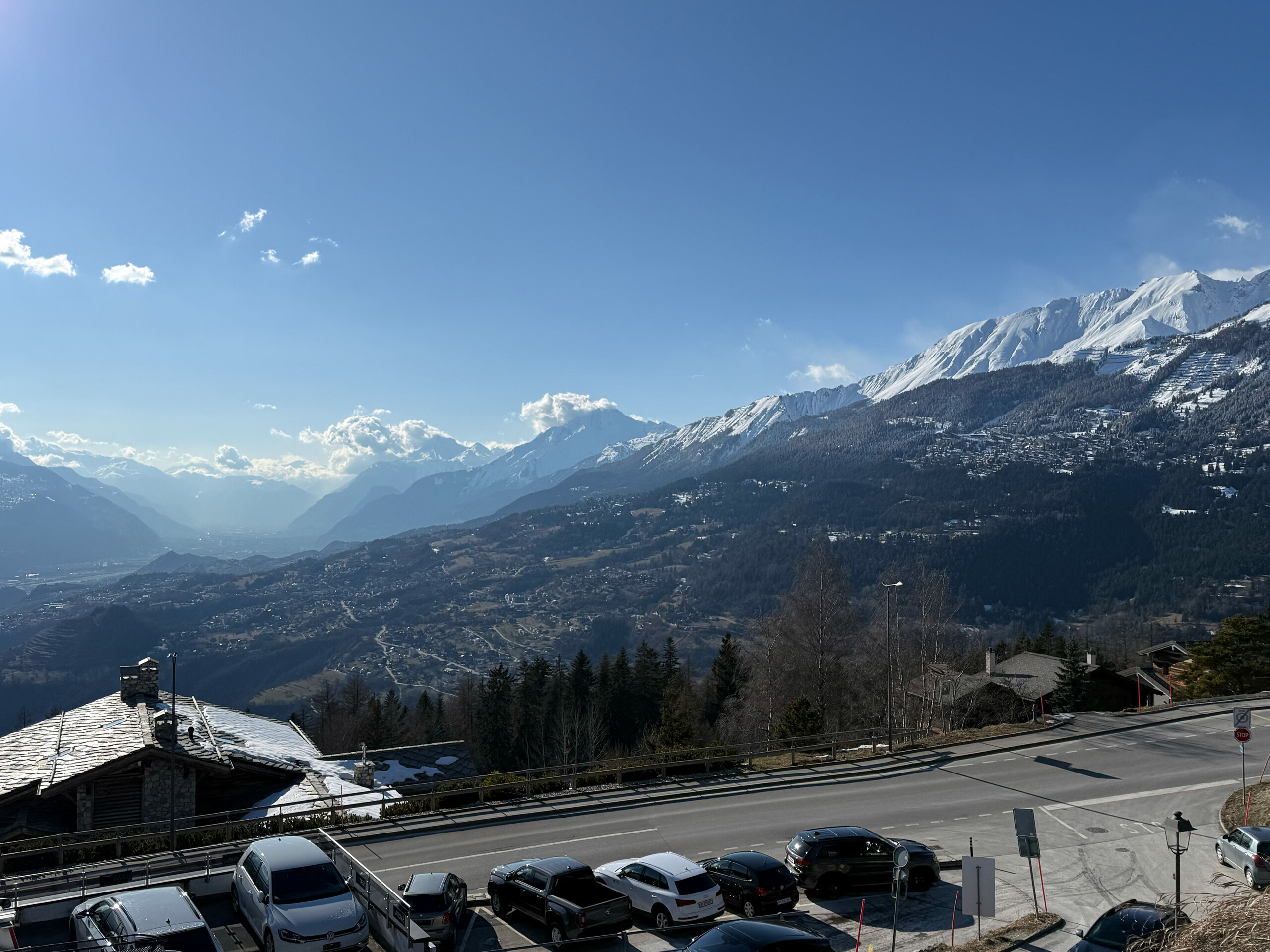Vue depuis le chalet Vue depuis le chalet