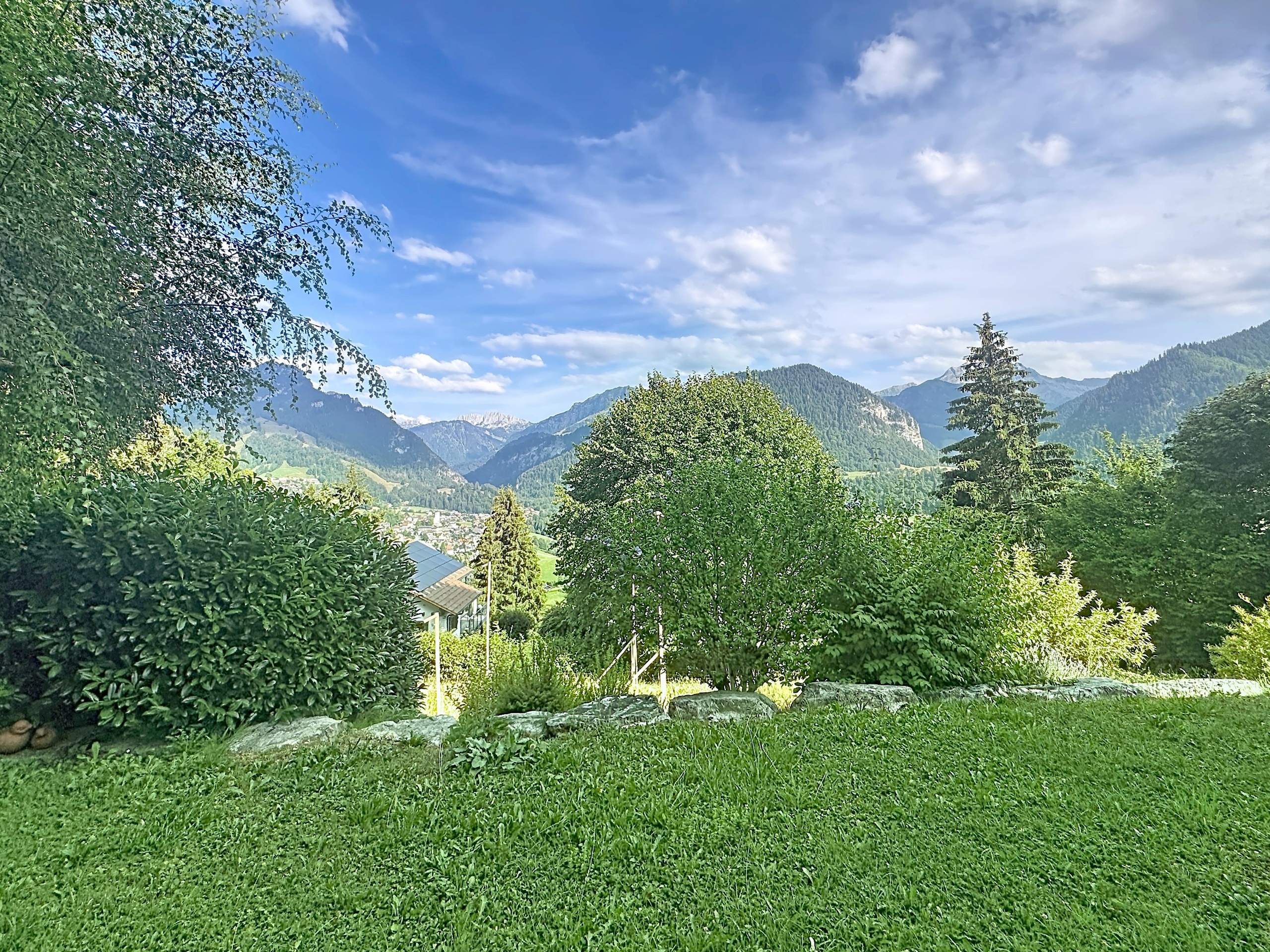 Vue depuis terrasse rez inférieur 