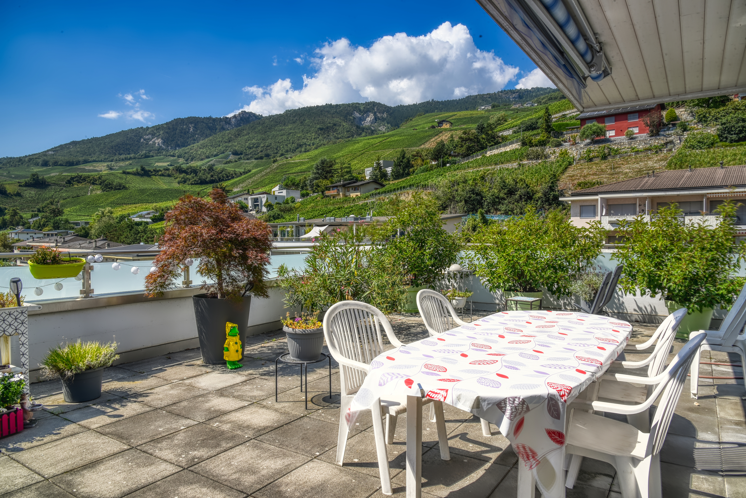 Attique Sierre - Terrasse  Attique Sierre - Terrasse