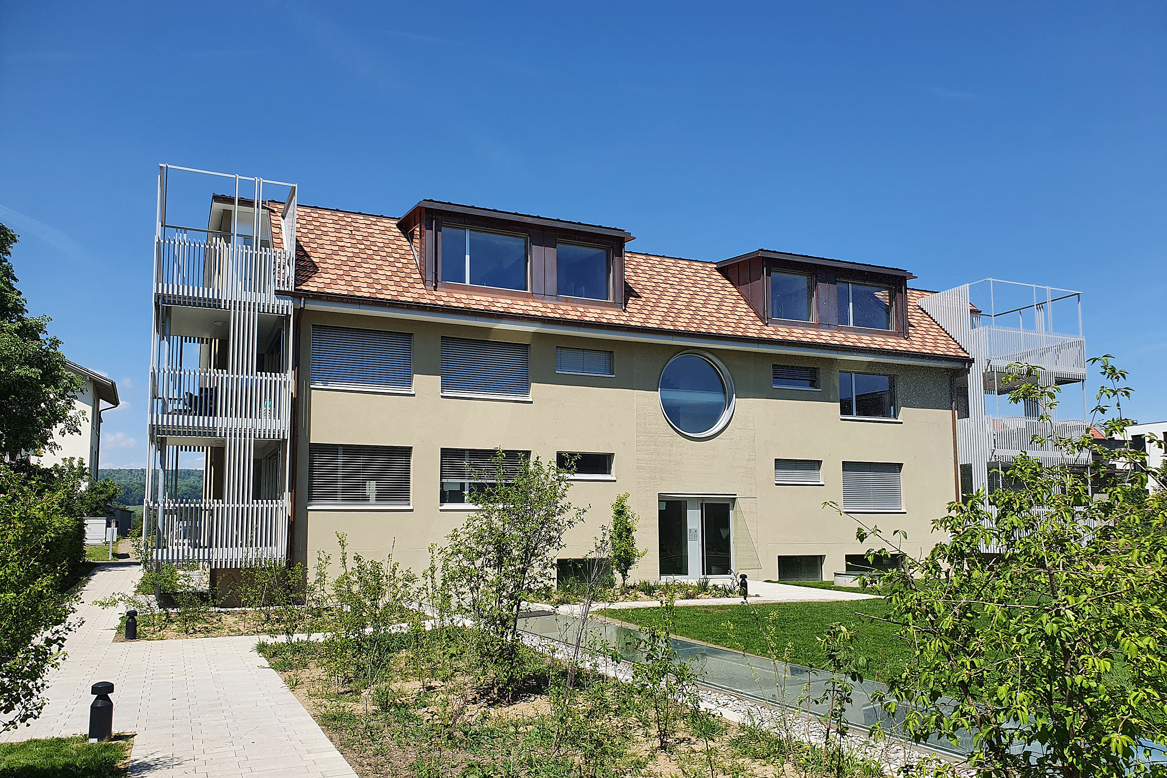 Moderne Architektur mit viel Licht