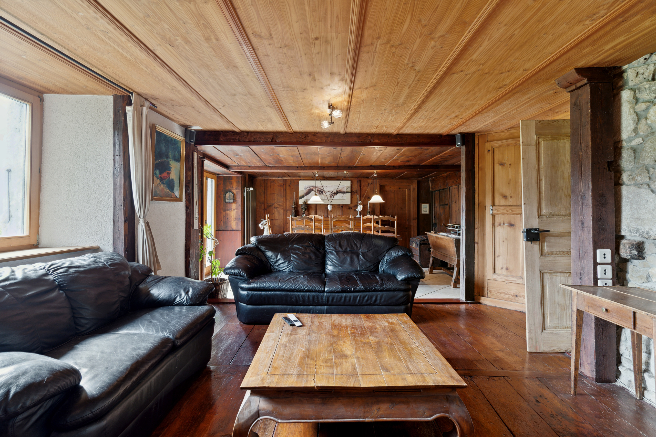 Séjour avec cheminée