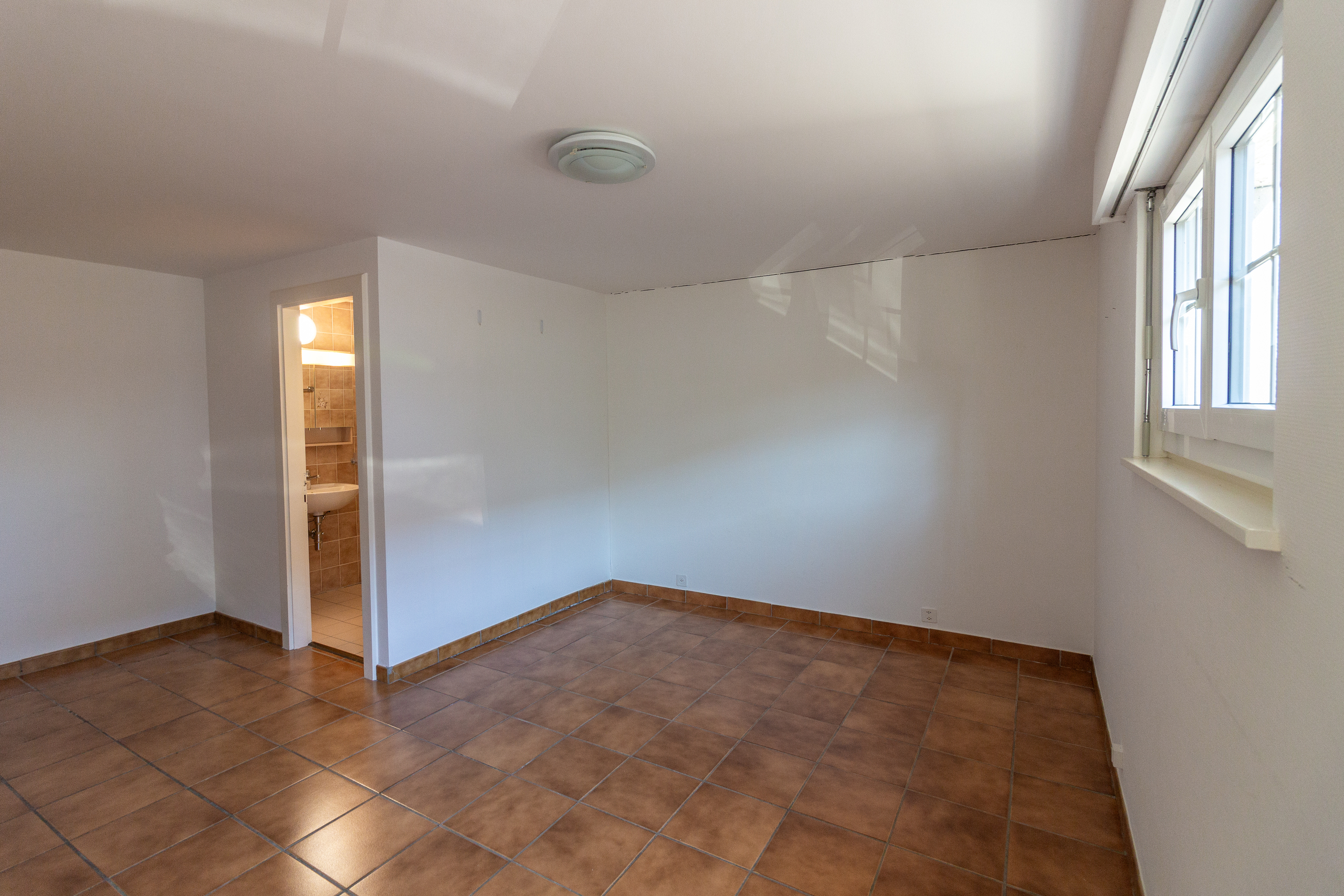 Interior view 16