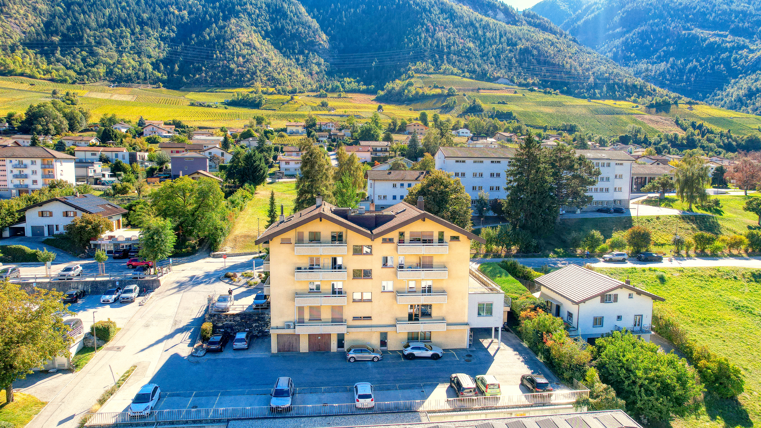 Local commercial Chalais - Vue extérieure