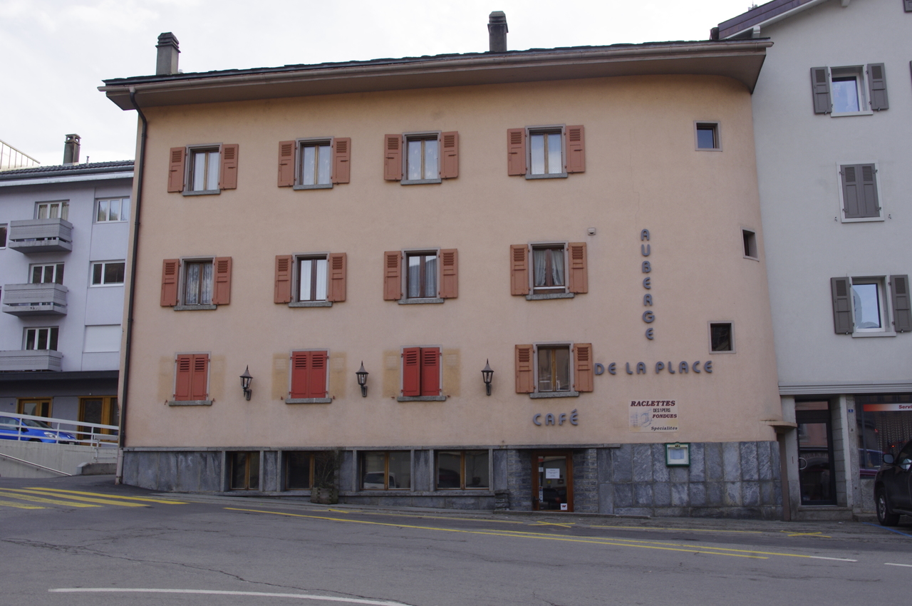 Photo 10
