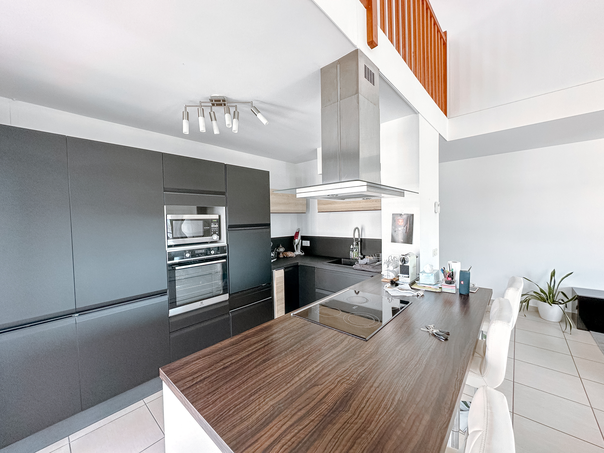 Interior view 5