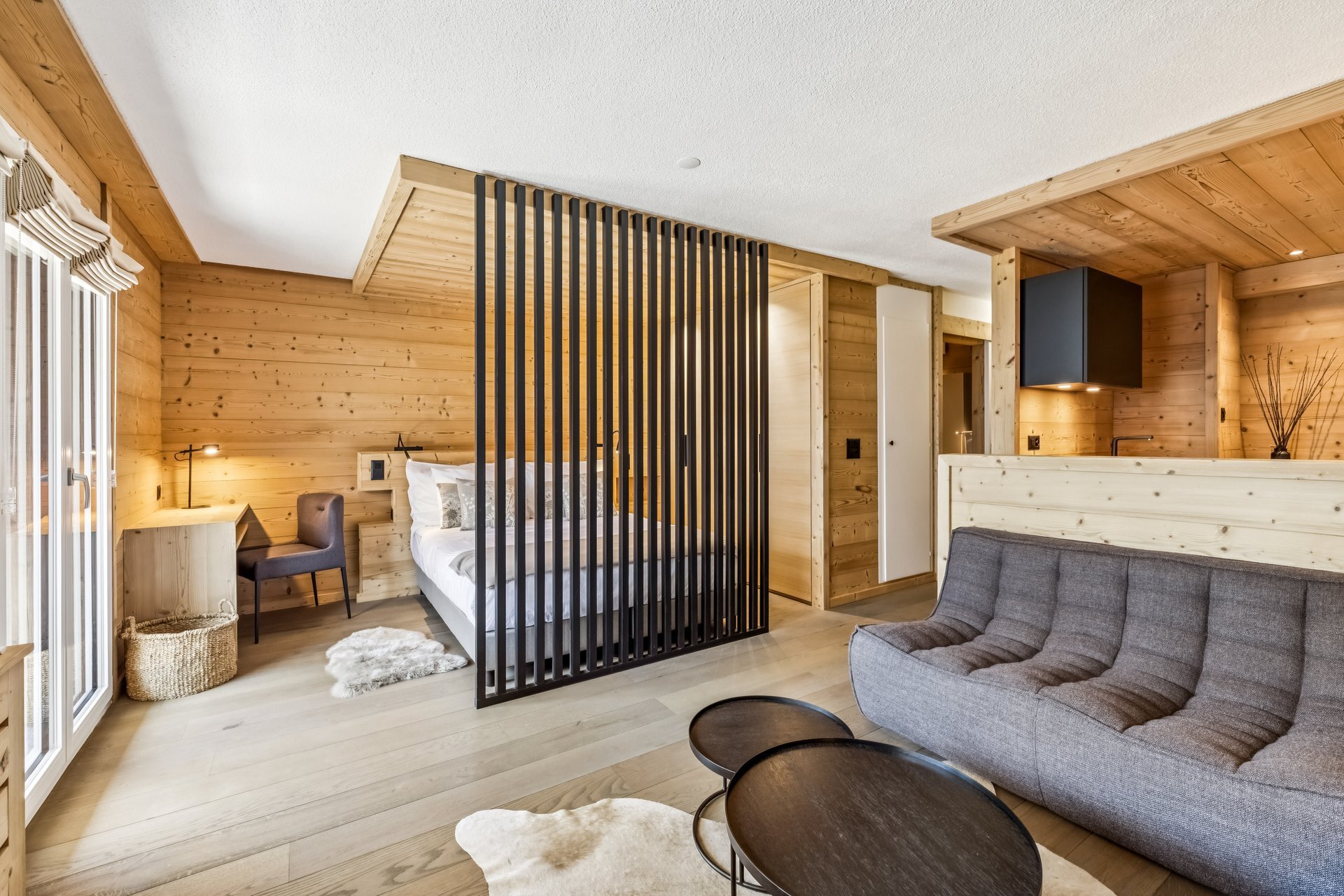 Interior view 9