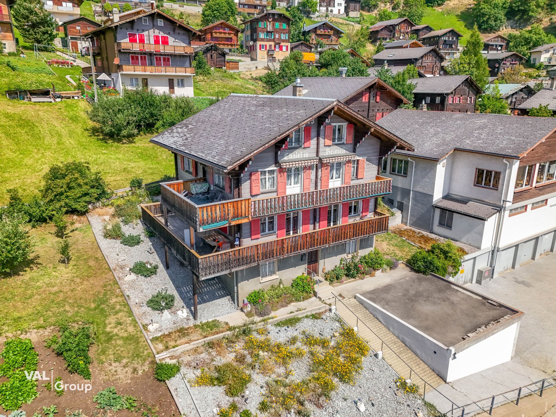 Firstview