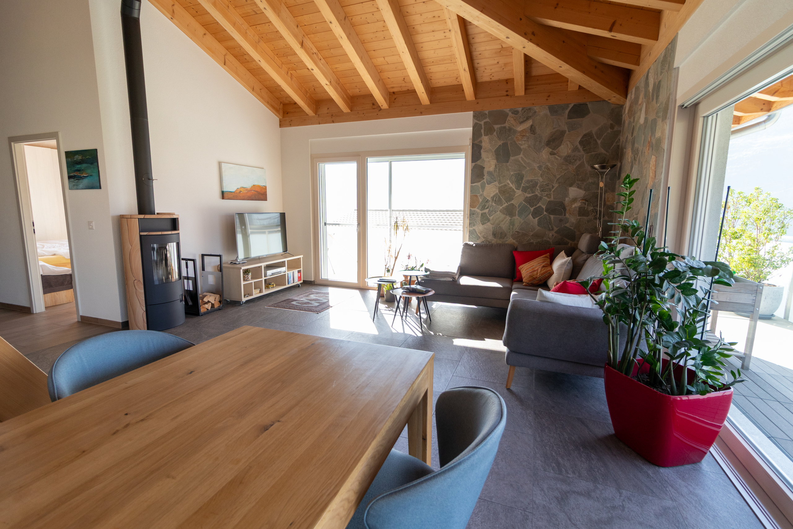 Interior view 3