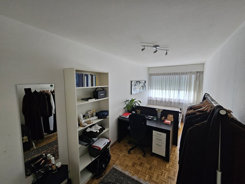 Picture 1