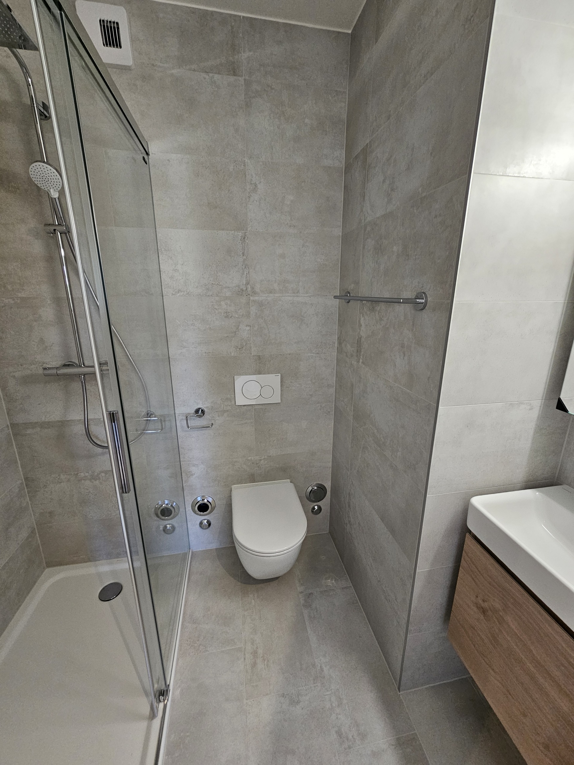 Interior view 4
