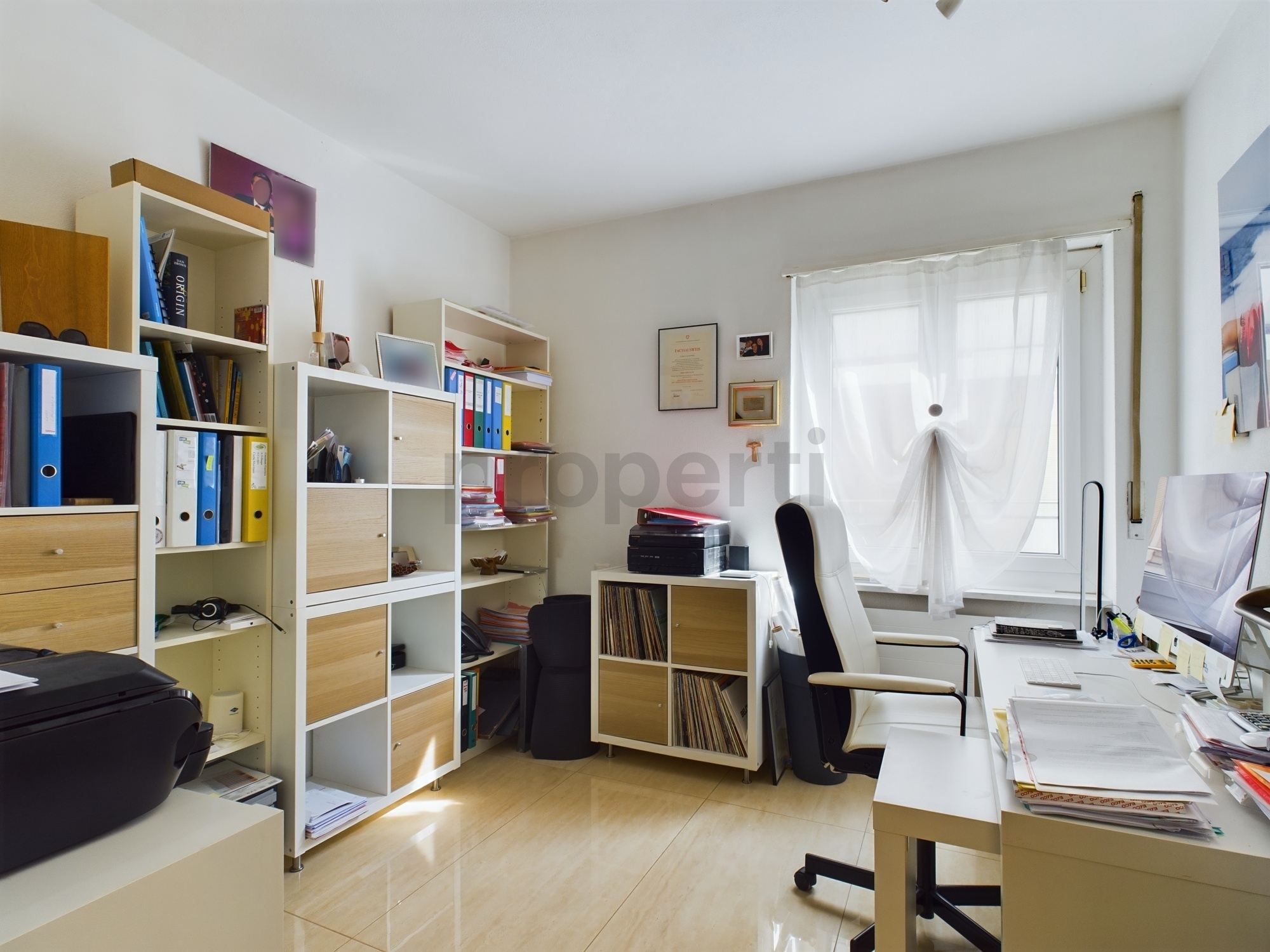Photo 6
